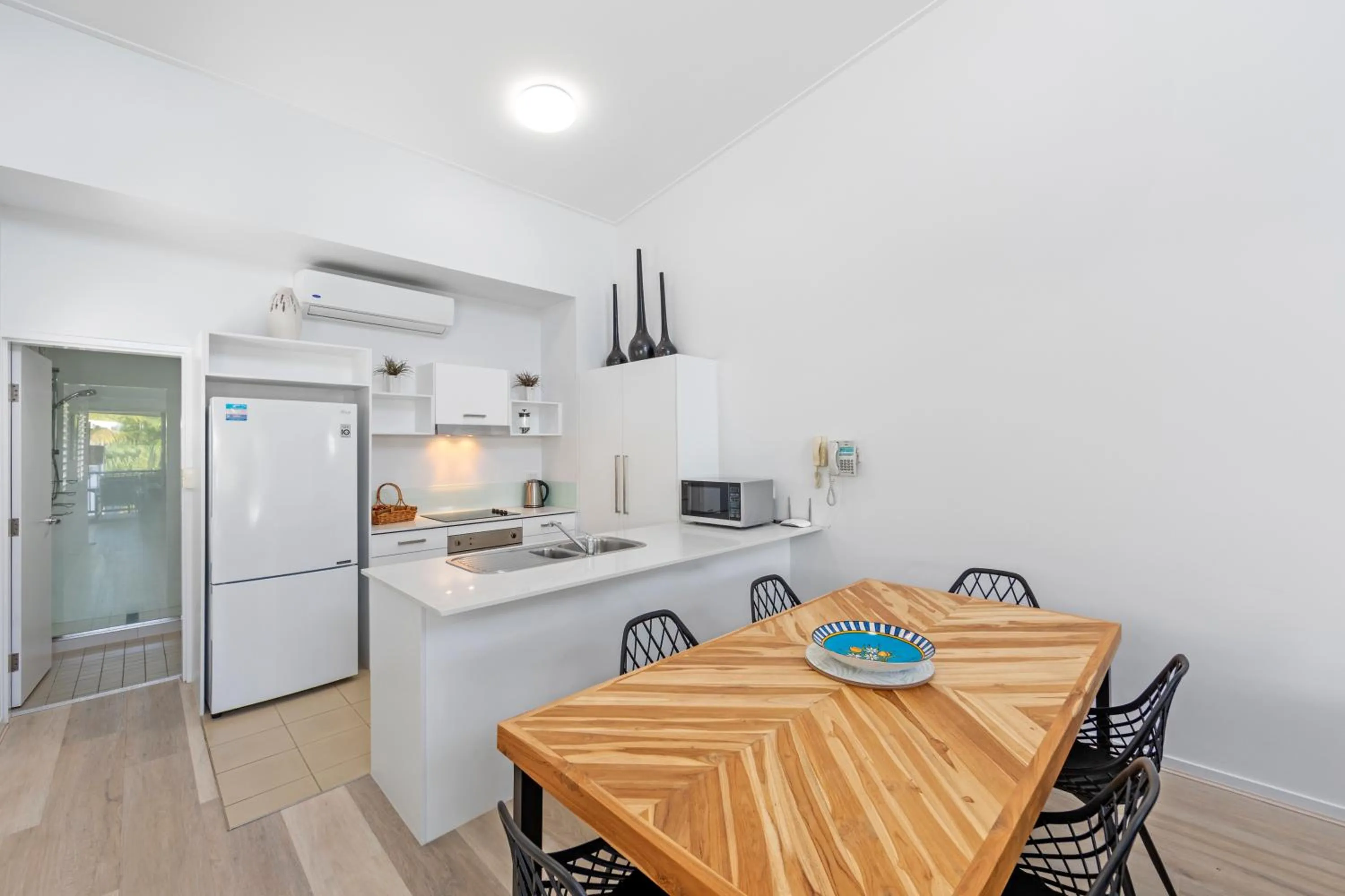 Kitchen or kitchenette in Verano Resort Noosa