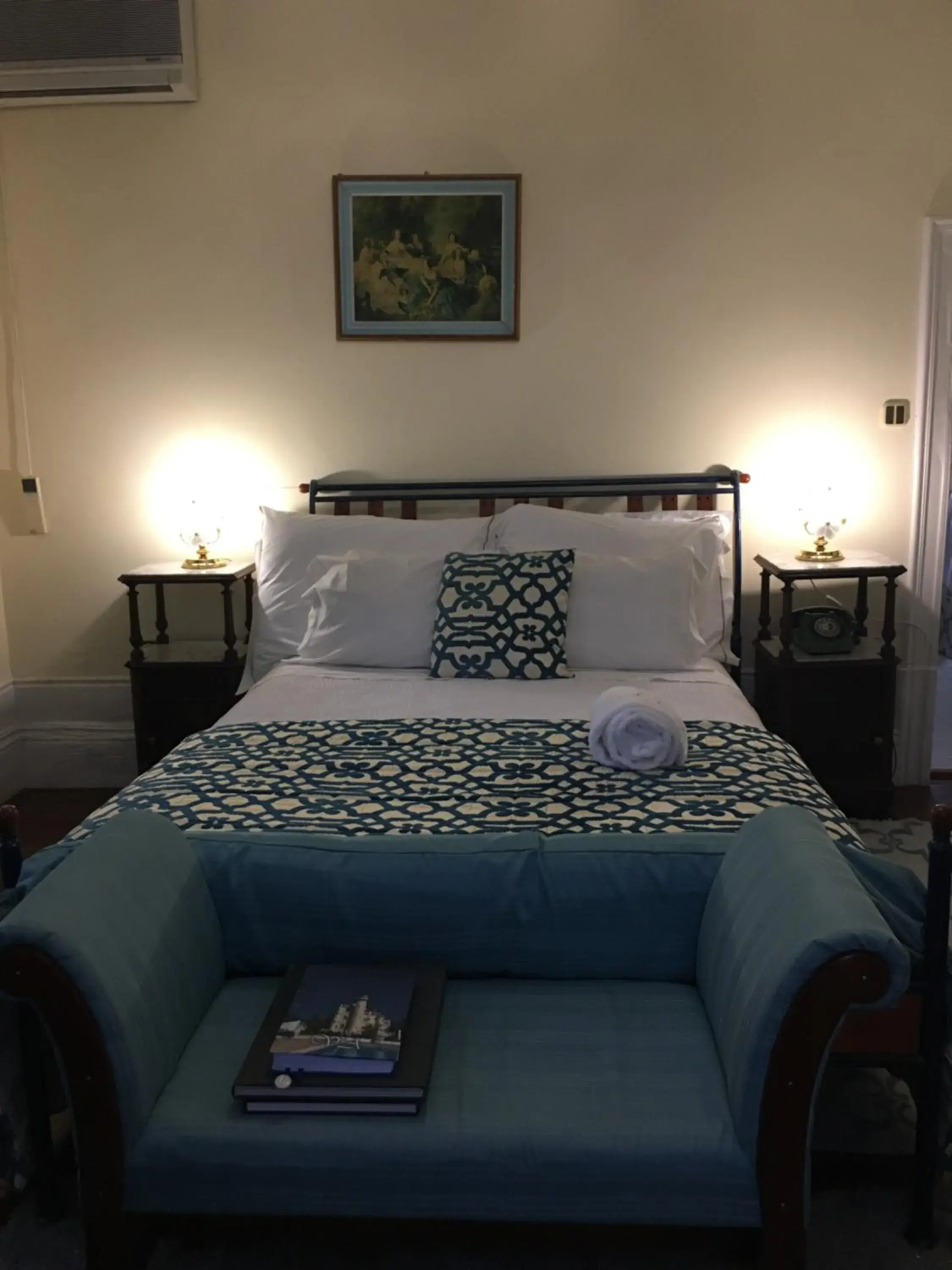 Double Room in Vila Aurora Double Room in Vila Aurora
