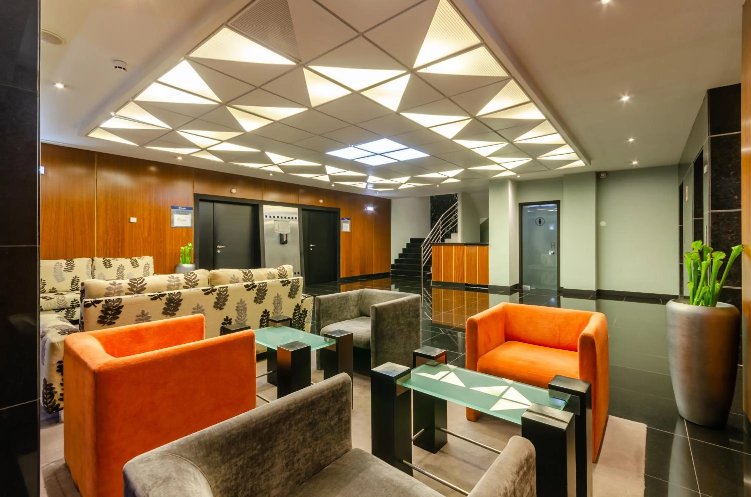 Seating area in Olissippo Marquês de Sá