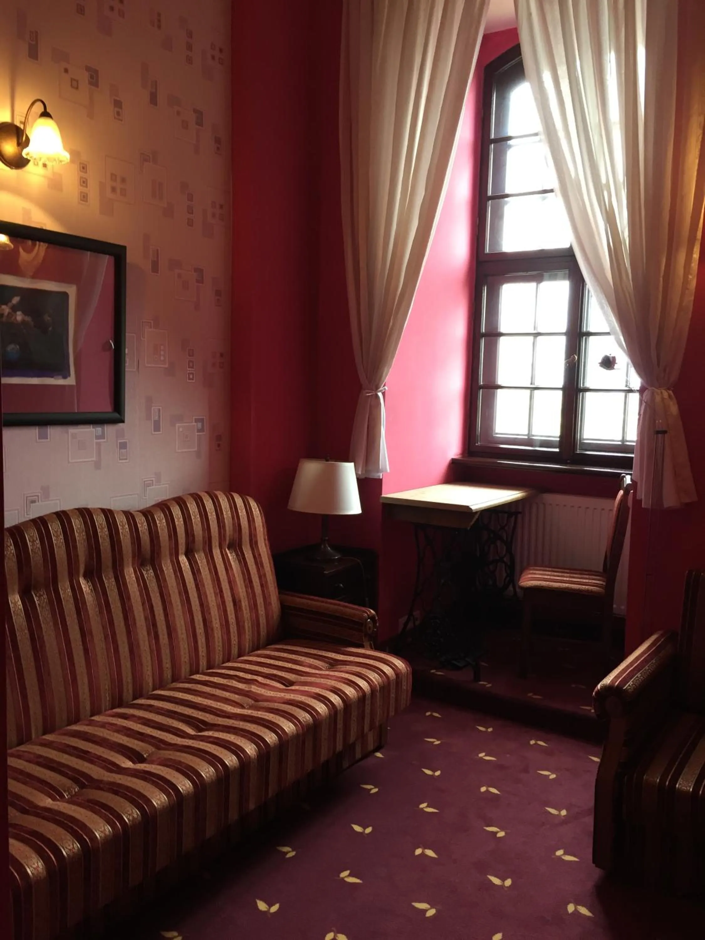 Photo of the whole room in Zamek Dobra