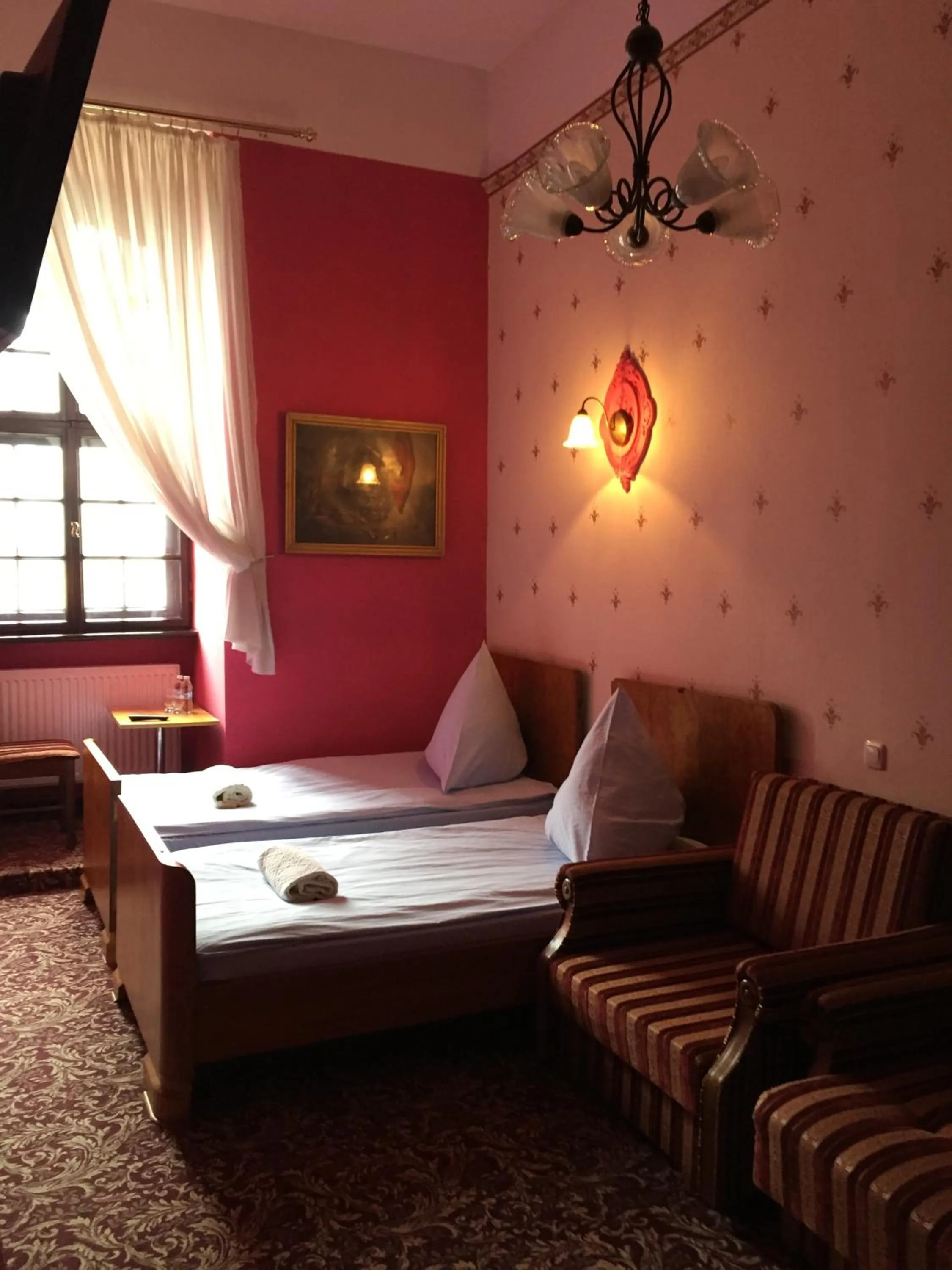 Photo of the whole room, Bed in Zamek Dobra