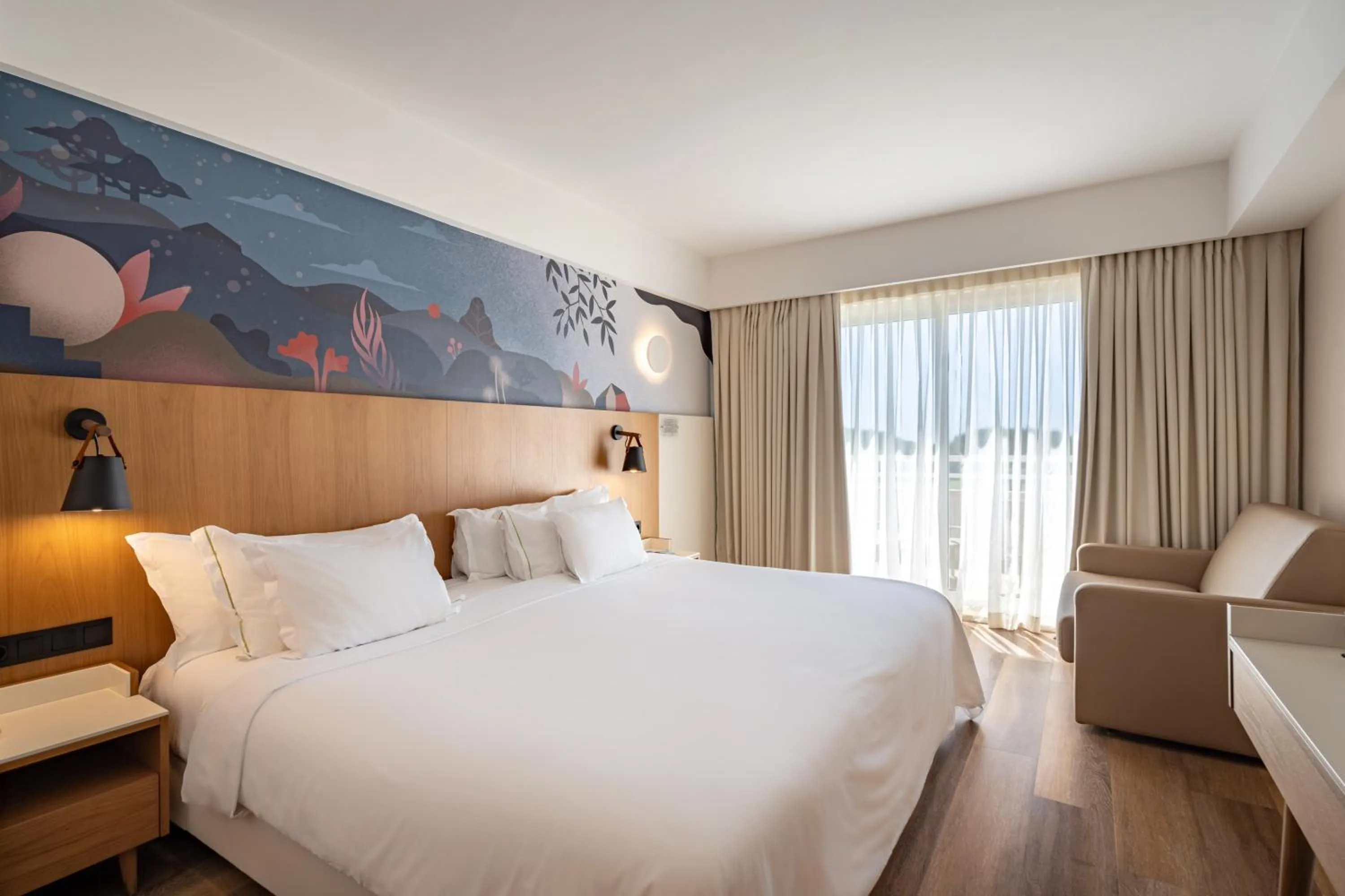 Bed in Onyria Quinta da Marinha Hotel