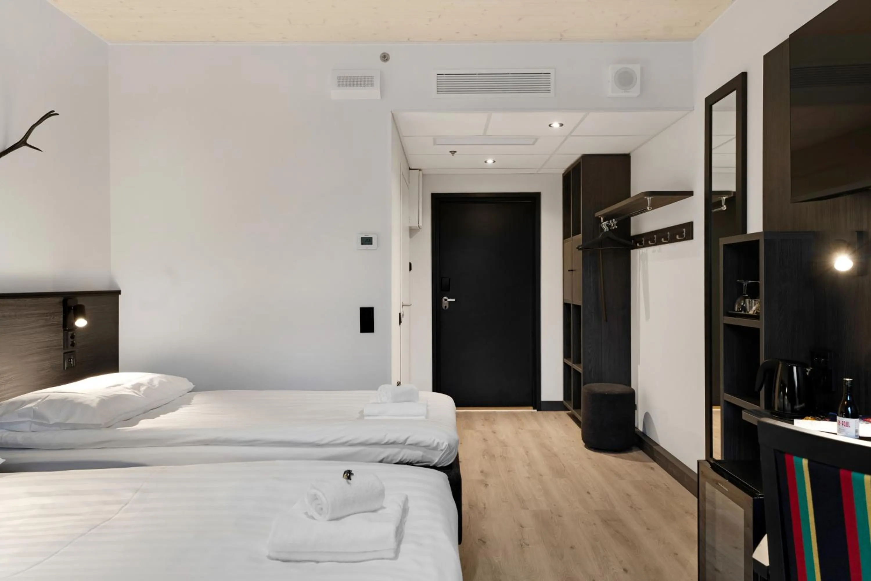 Photo of the whole room, Bed in Hotelli Sodankylä