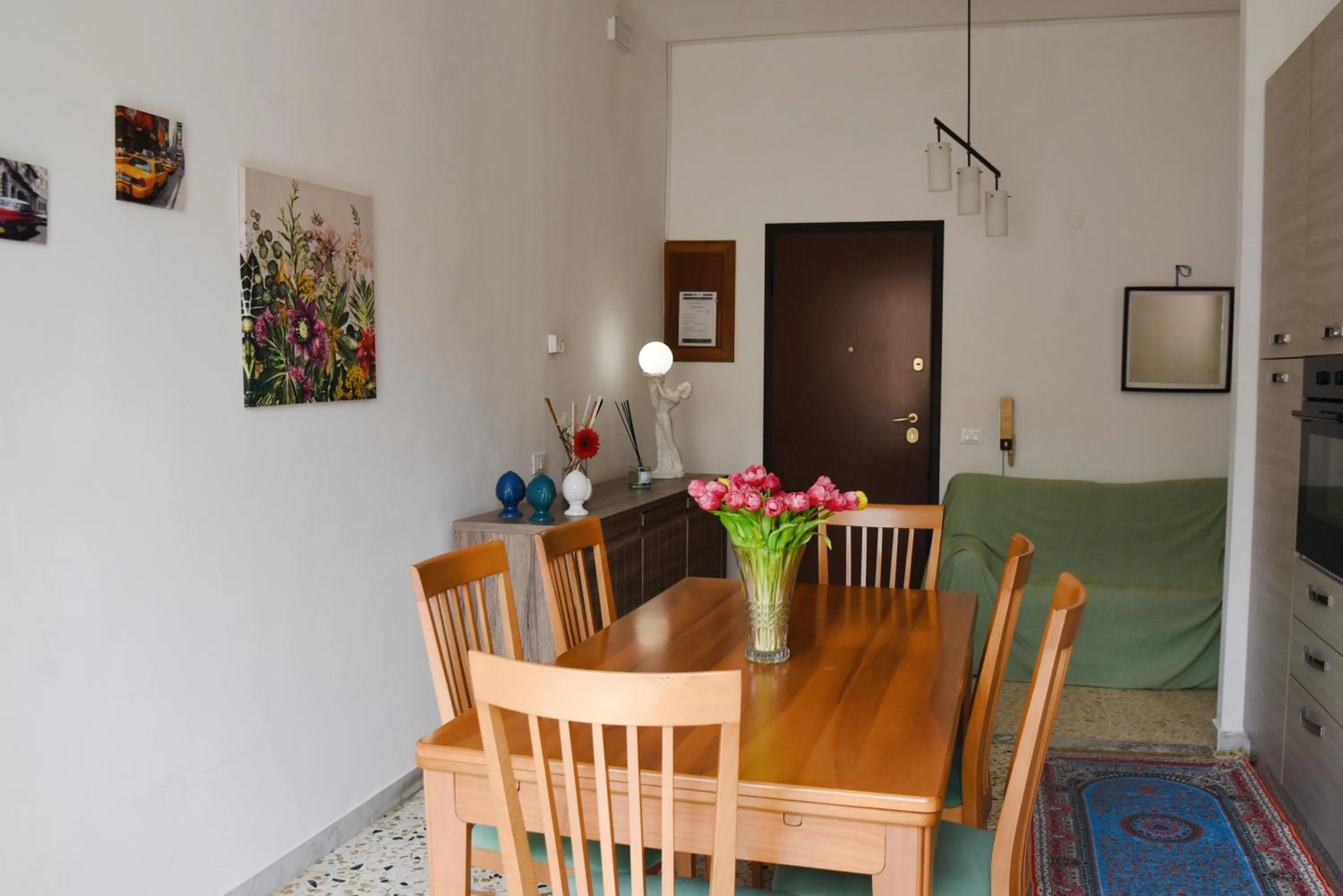 Katospedi house