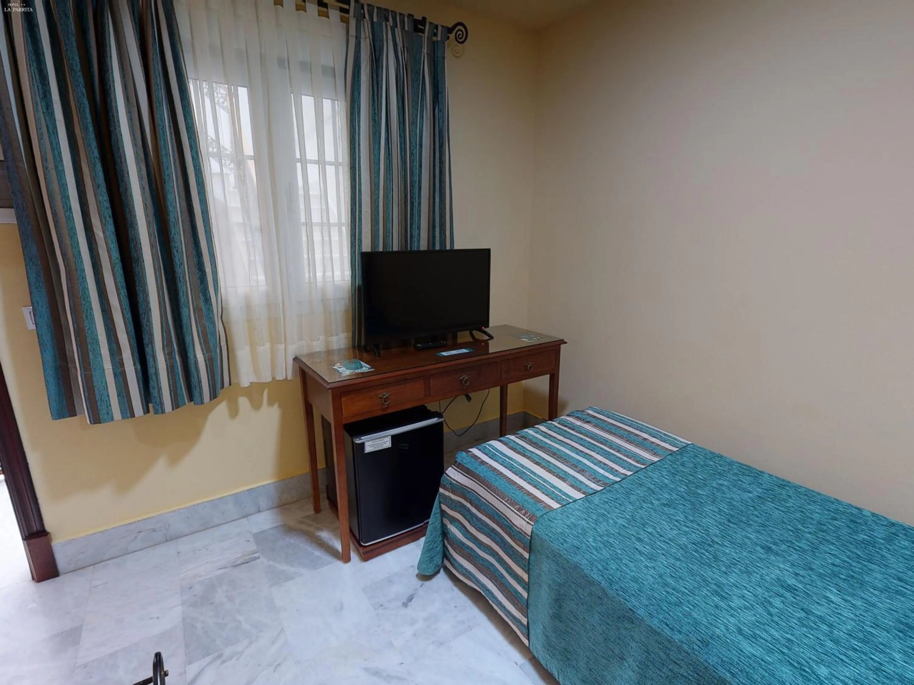 Photo of the whole room, Bed in Hotel La Parrita