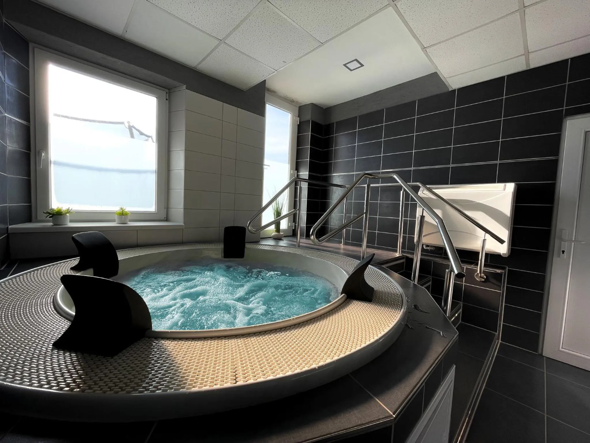 Hot Tub in Hotel Aldo