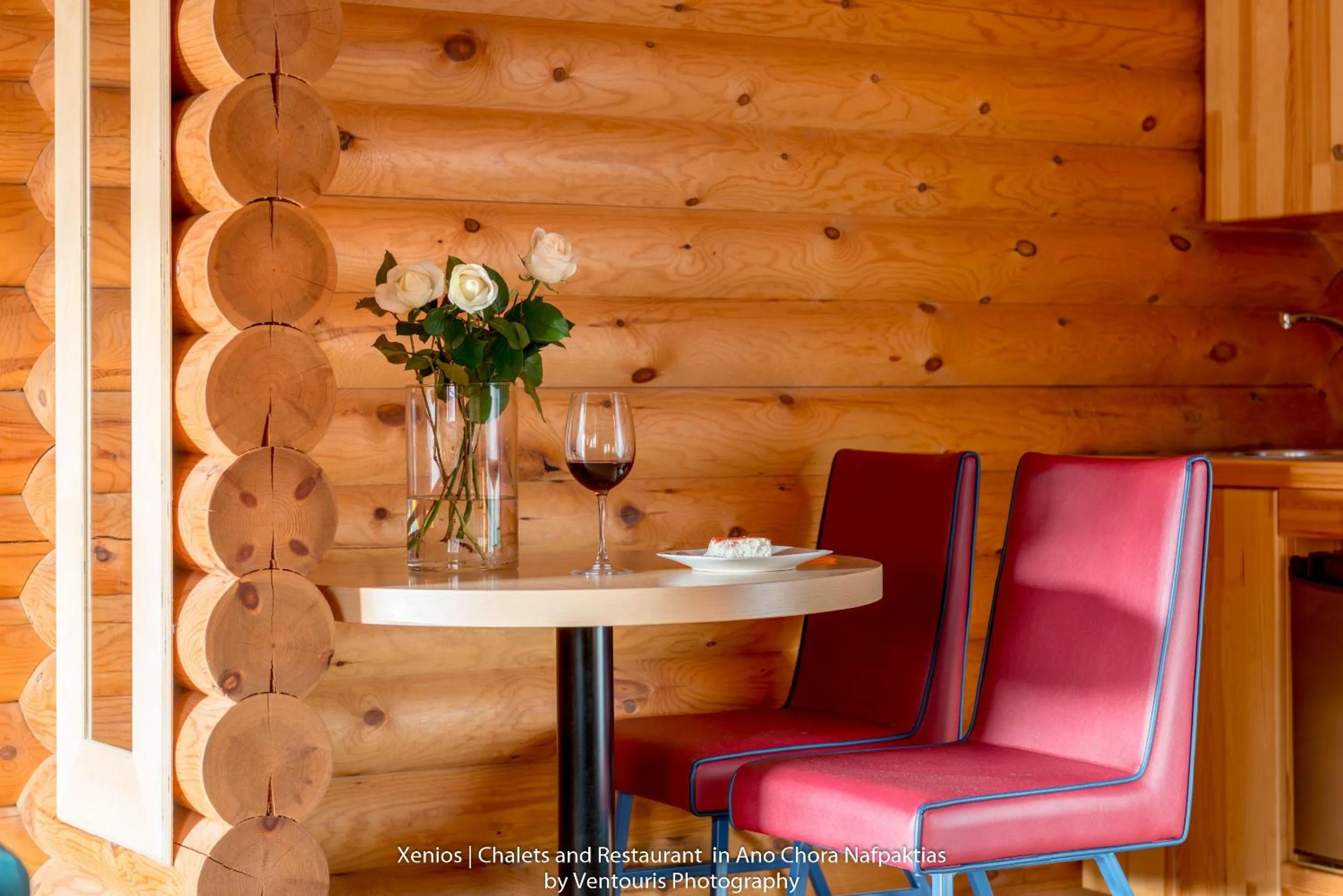 Photo of the whole room in Xenios Chalet