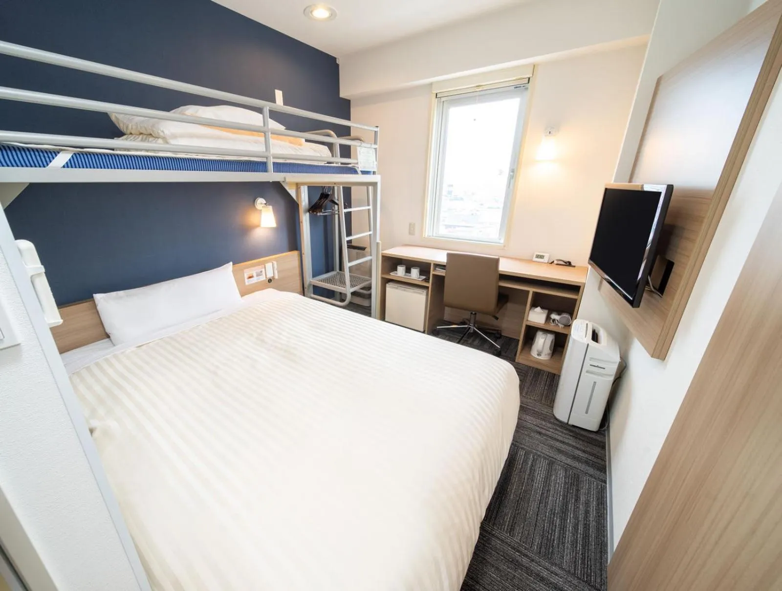 Bed in Super Hotel Hachinohe Tennen Onsen