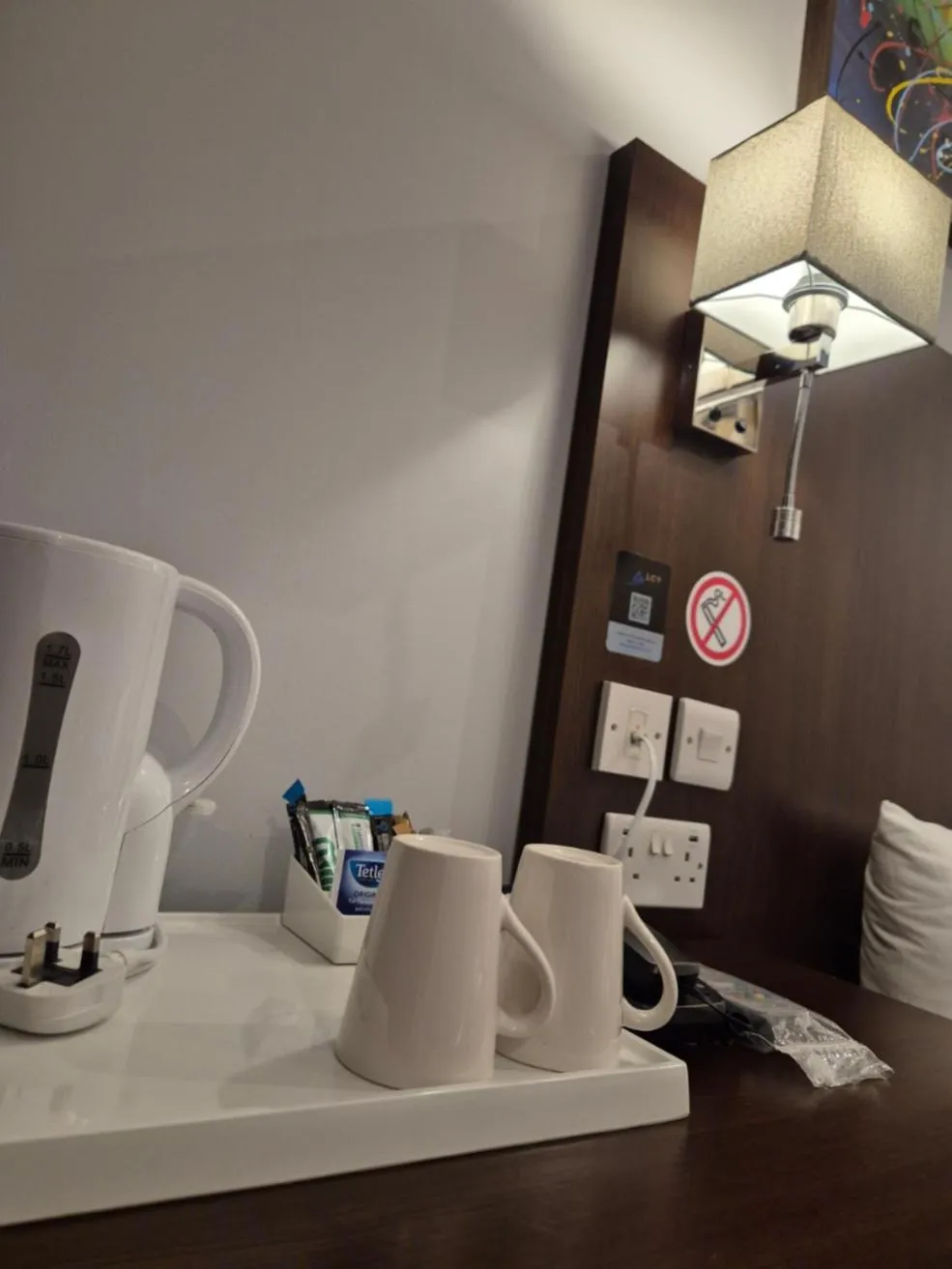 Coffee/tea facilities in London City Airport Hotel
