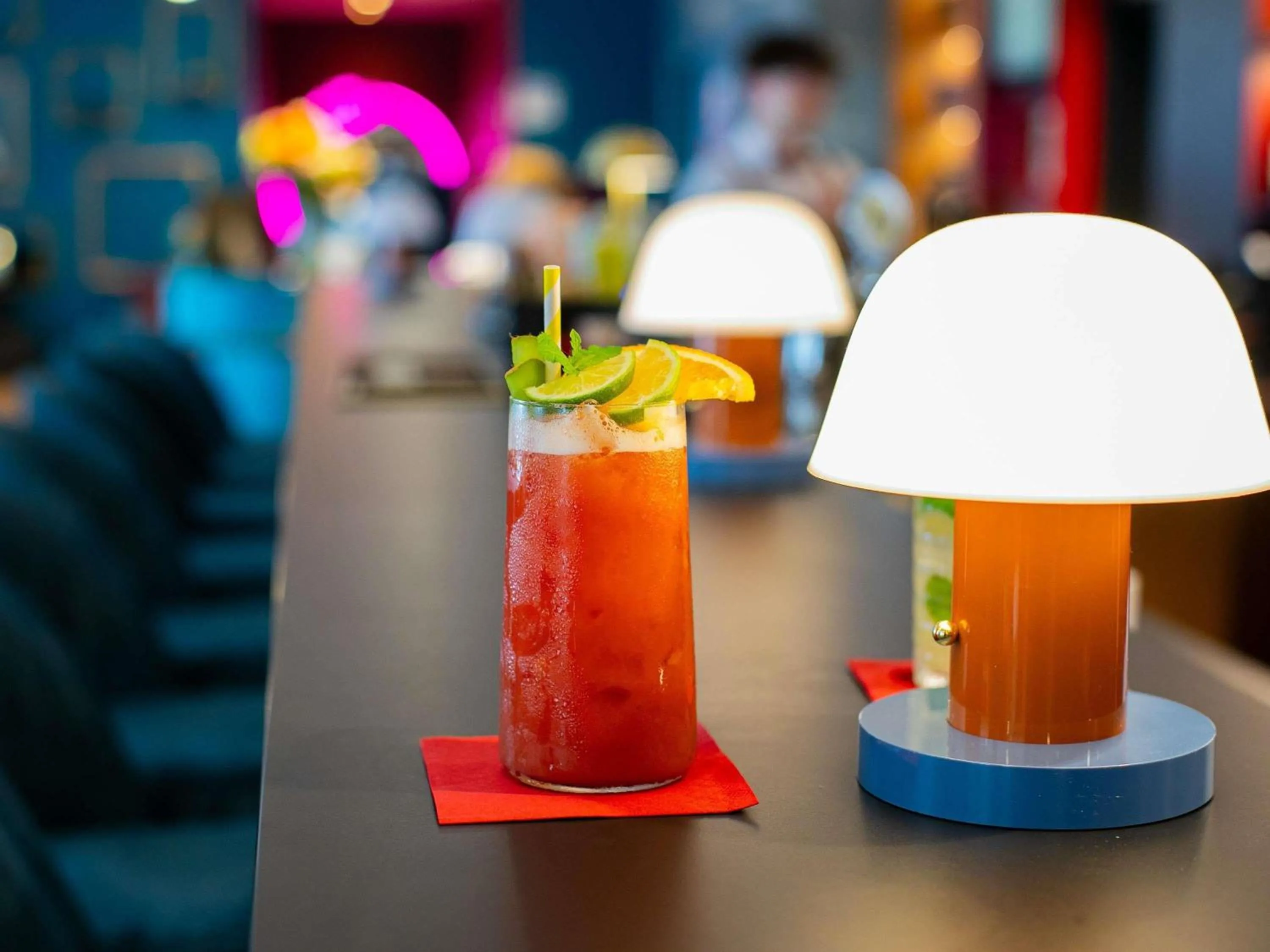 Lounge or bar in ibis Styles Wałbrzych