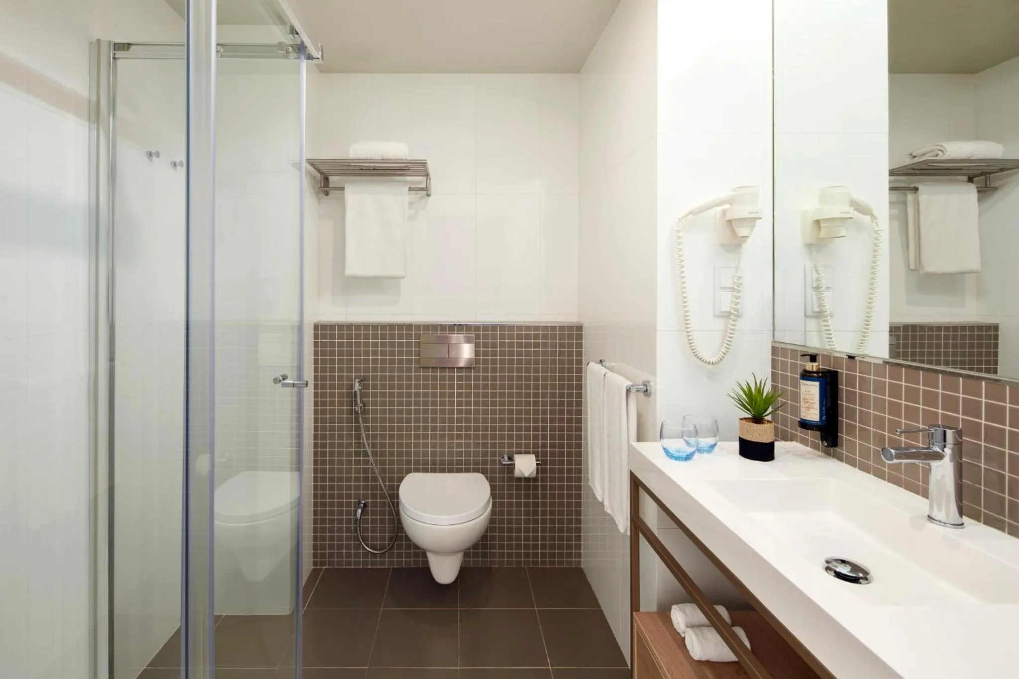 Bathroom in Dom Jose Beach Hotel (Plus)