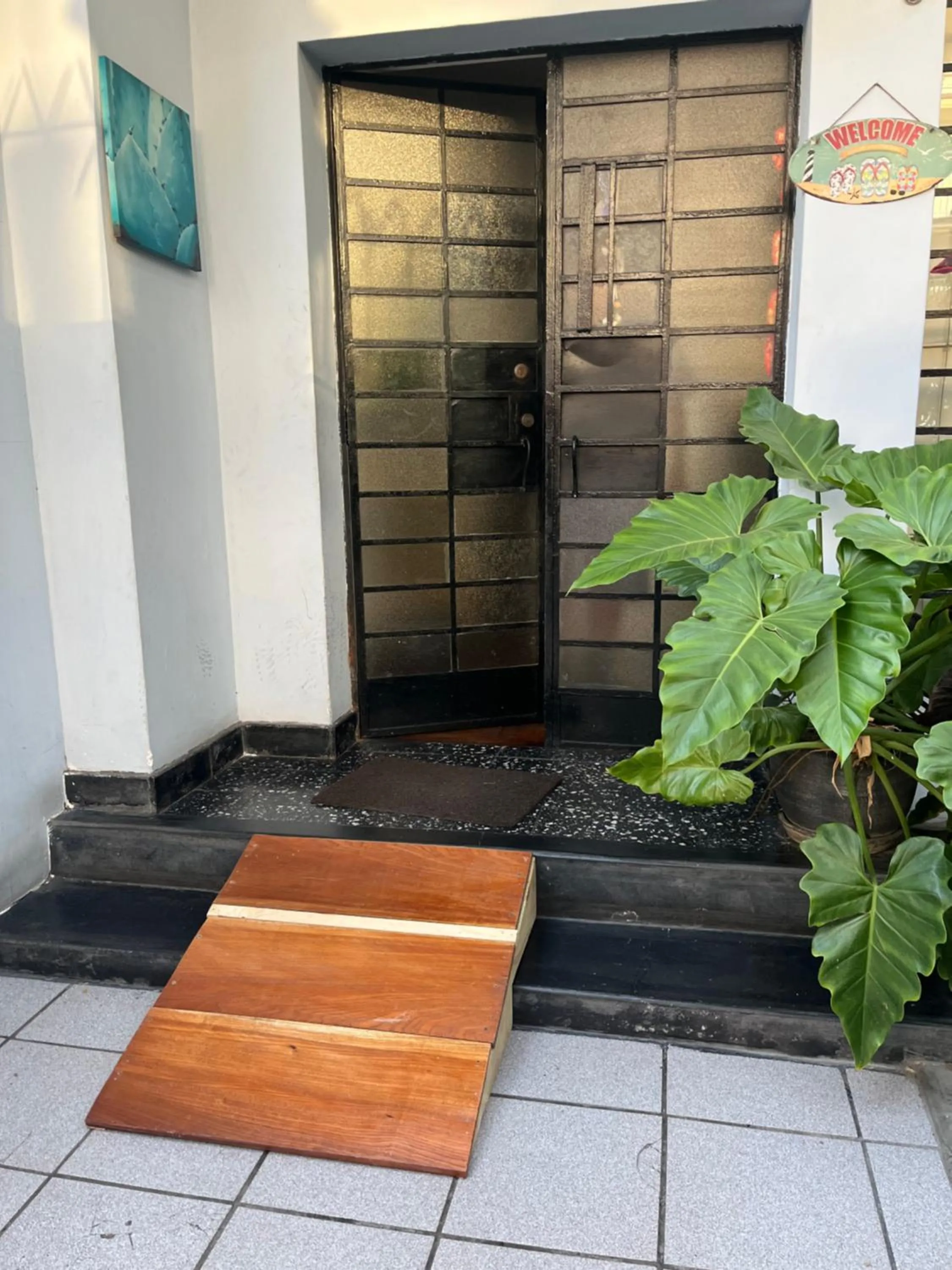 Facade/entrance in Uli´s house