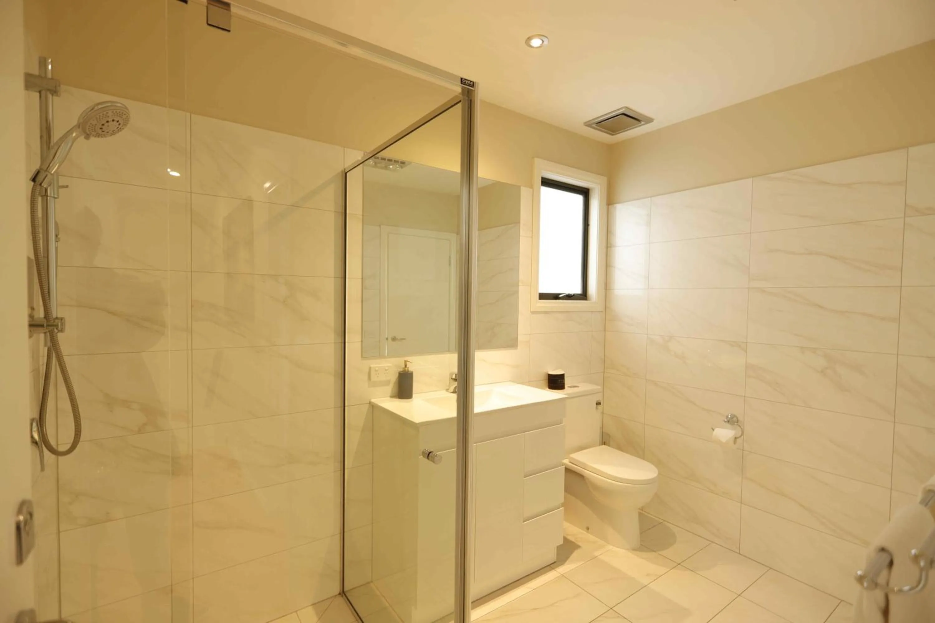 Apollo Bay Seal Apartments