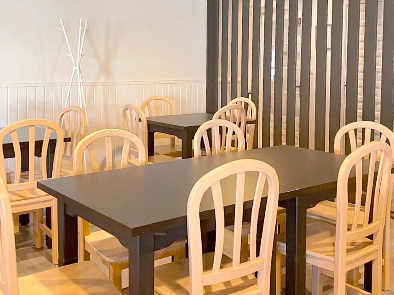 Dining area in Apartamentos Midi 3000