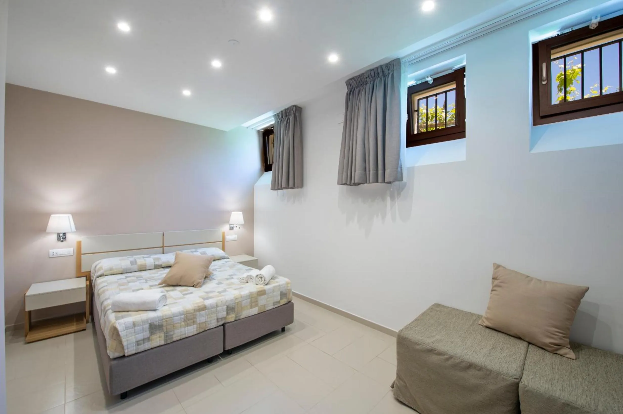 Photo of the whole room, Bed in Villa Paradise Resort