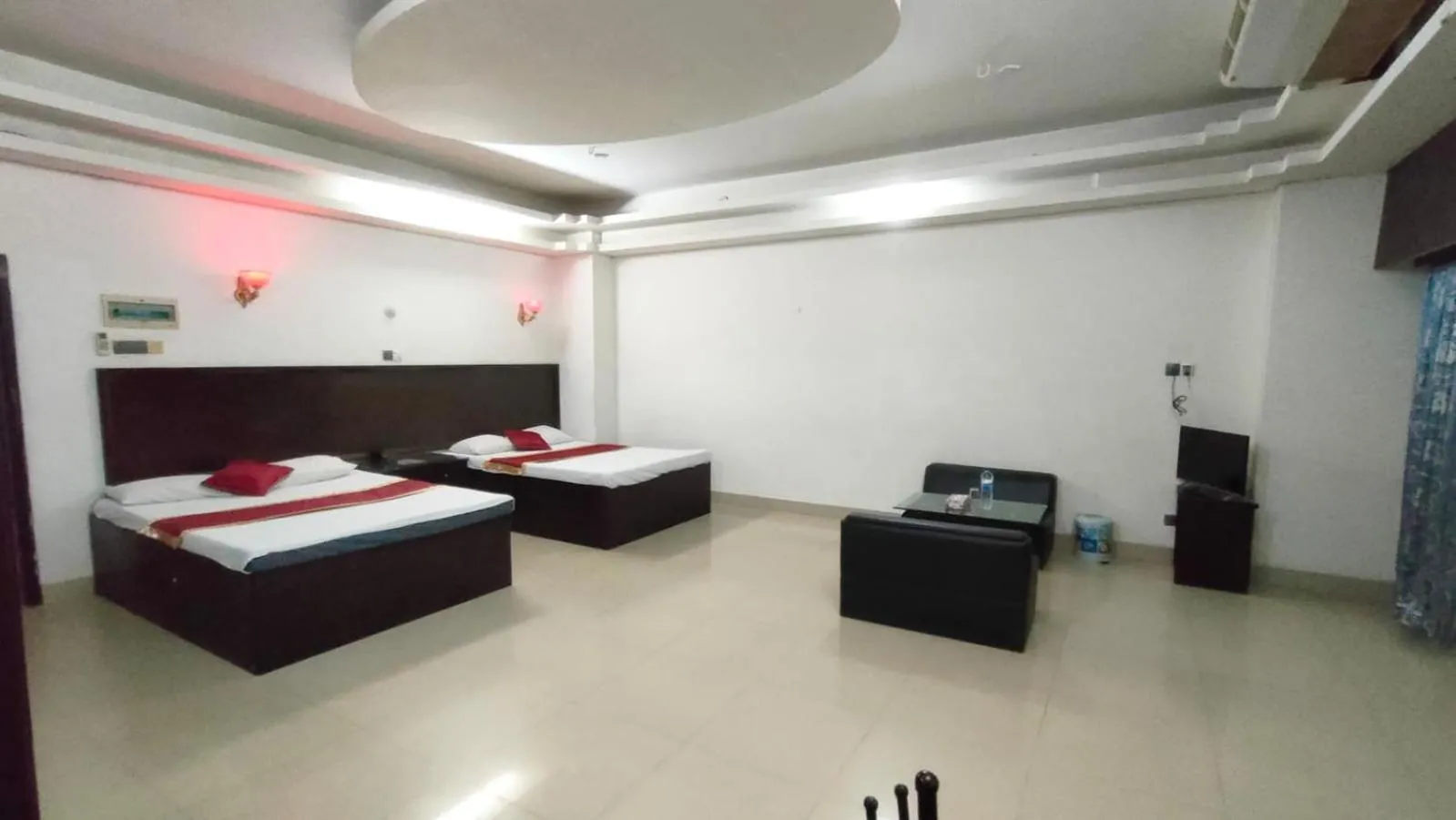 Bed in Hotel Rose Garden