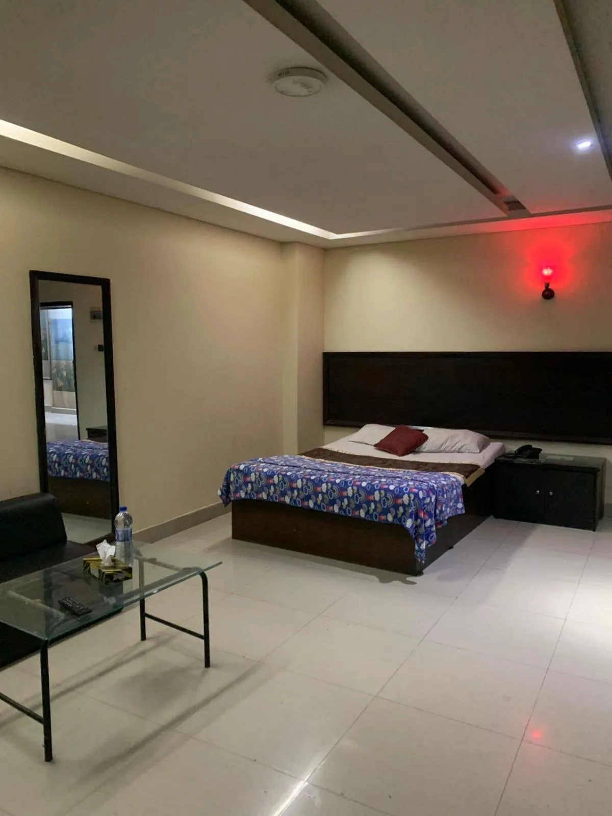 Bed in Hotel Rose Garden