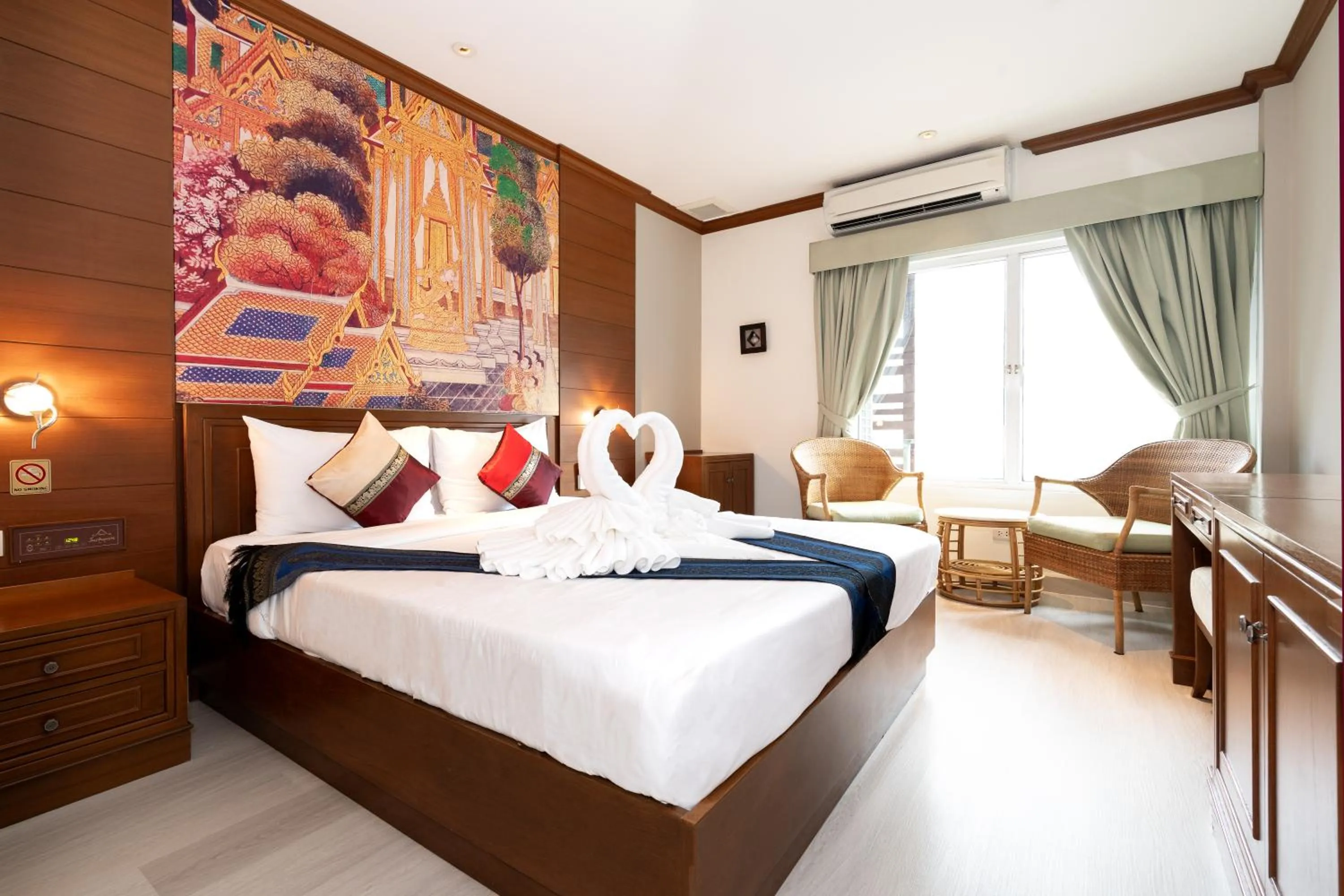 Bed in Baan Sukhumvit Soi 18