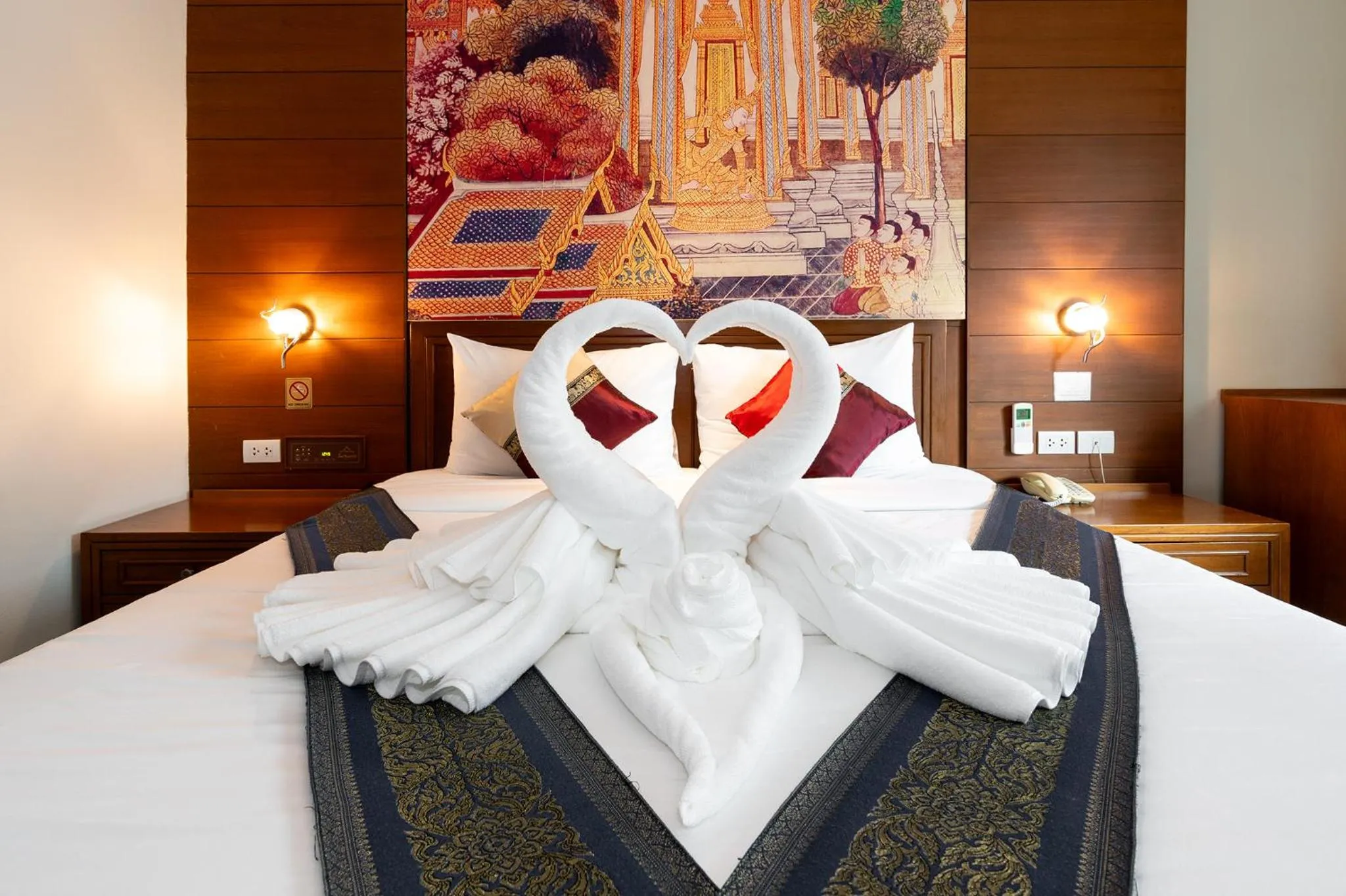 Bed in Baan Sukhumvit Soi 18