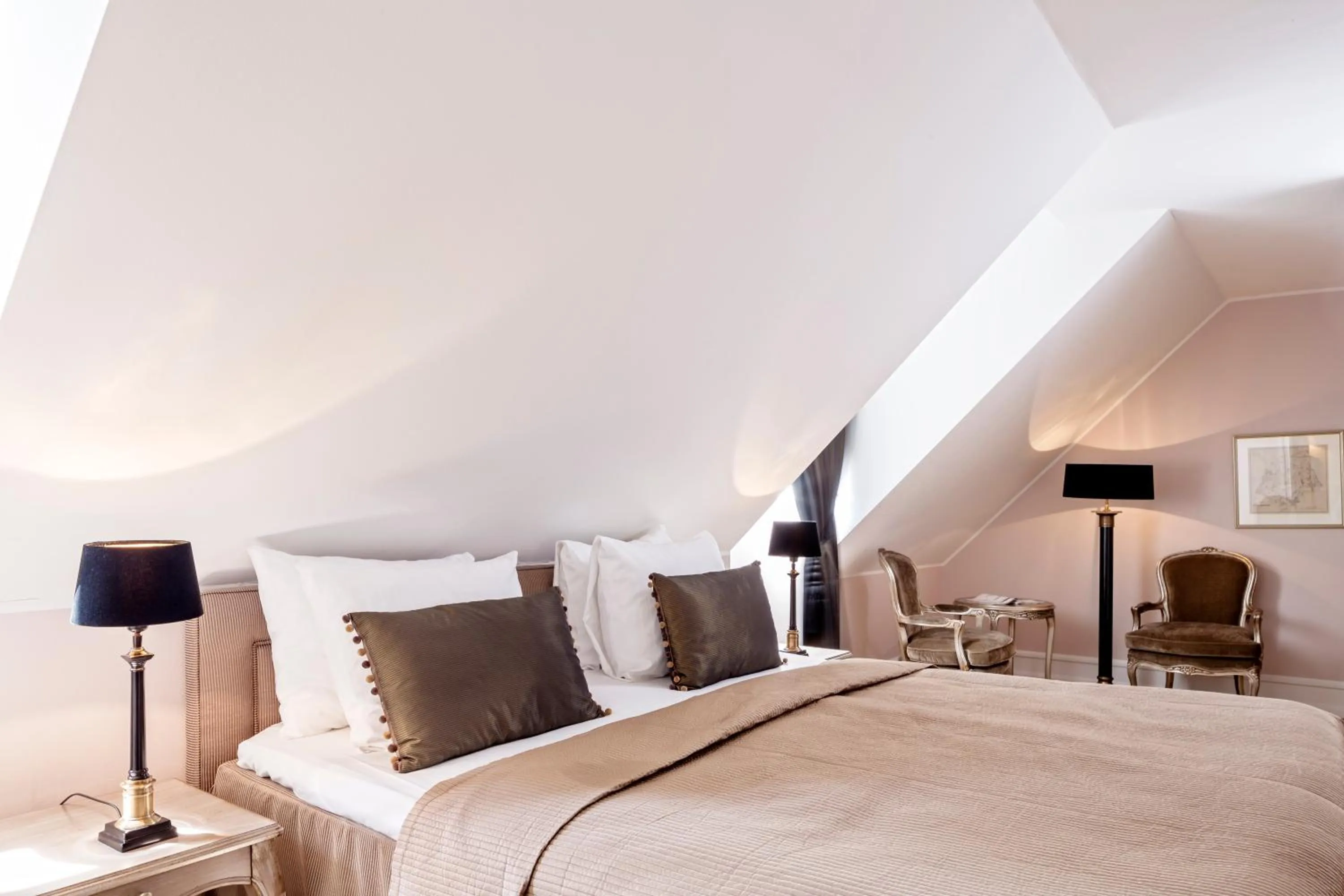 Bed in Kokkedal Slot Copenhagen