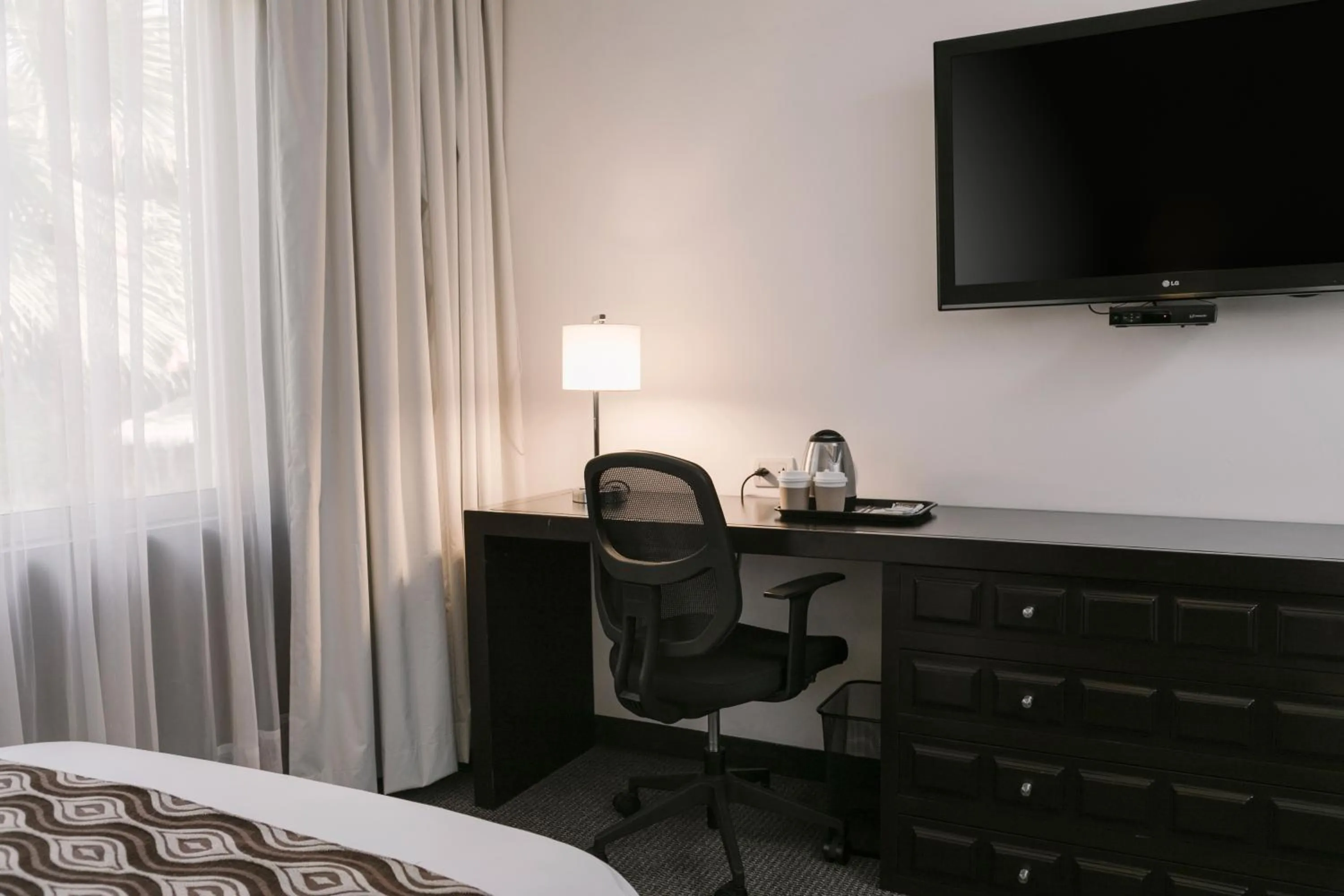 Bed in Wyndham Costa del Sol Trujillo