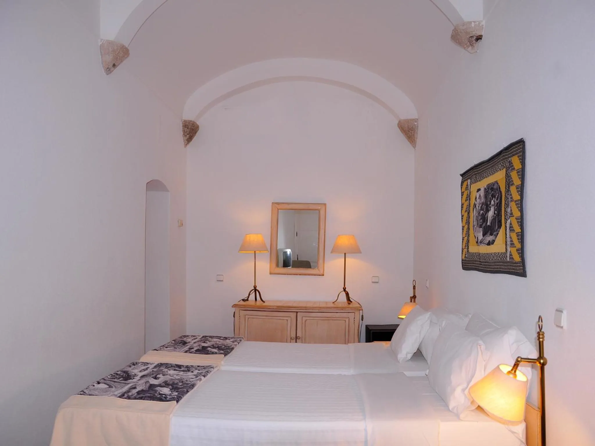 Bed in Pousada Castelo de Alvito