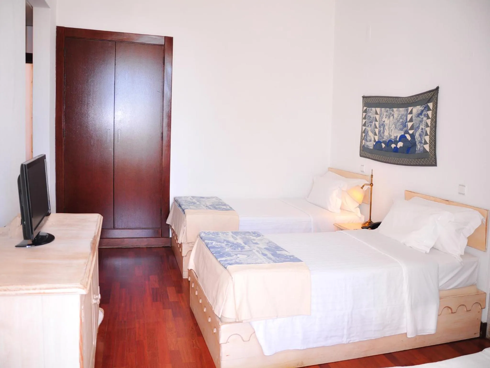 Bedroom, Bed in Pousada Castelo de Alvito