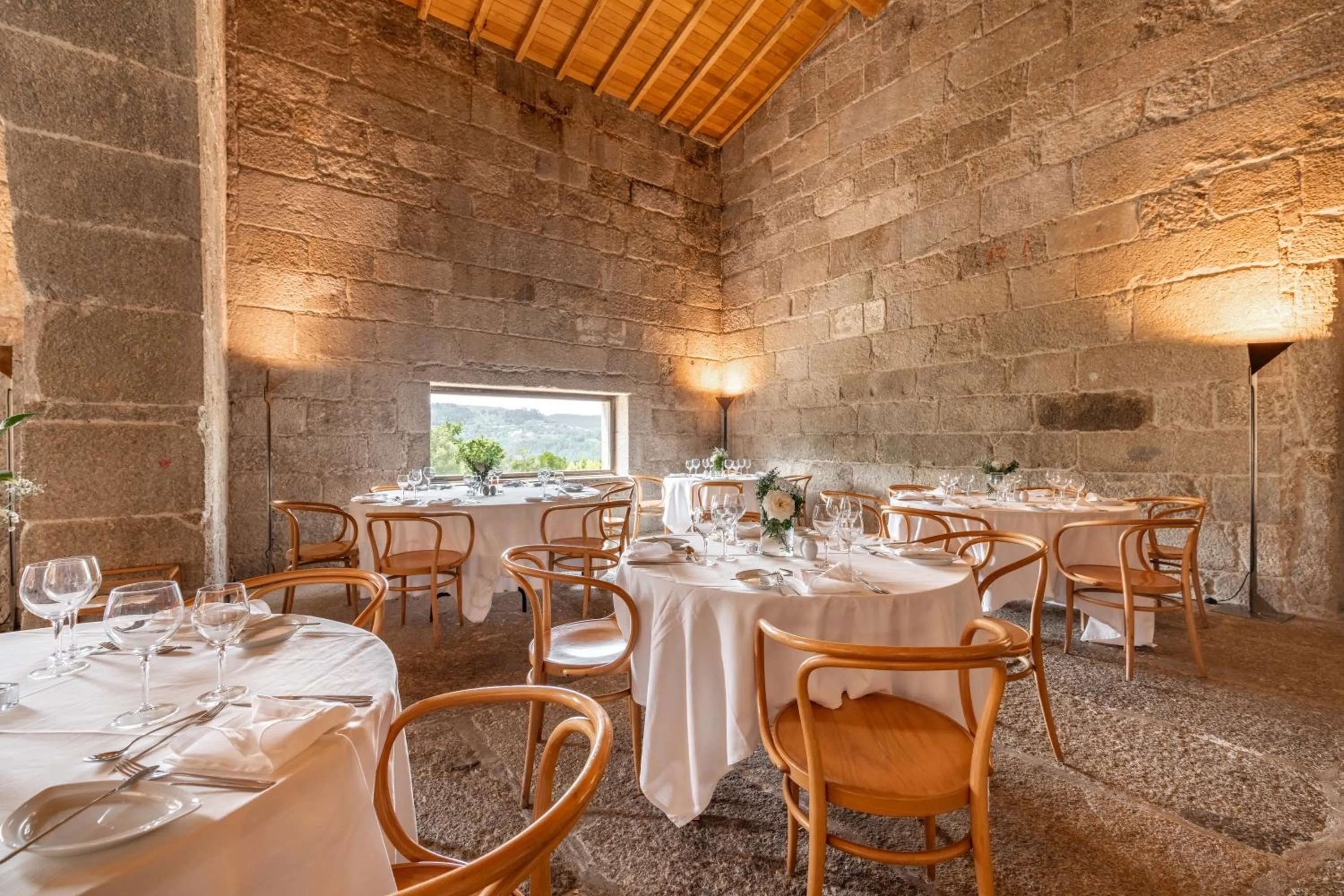 Restaurant/places to eat in Pousada Mosteiro de Amares