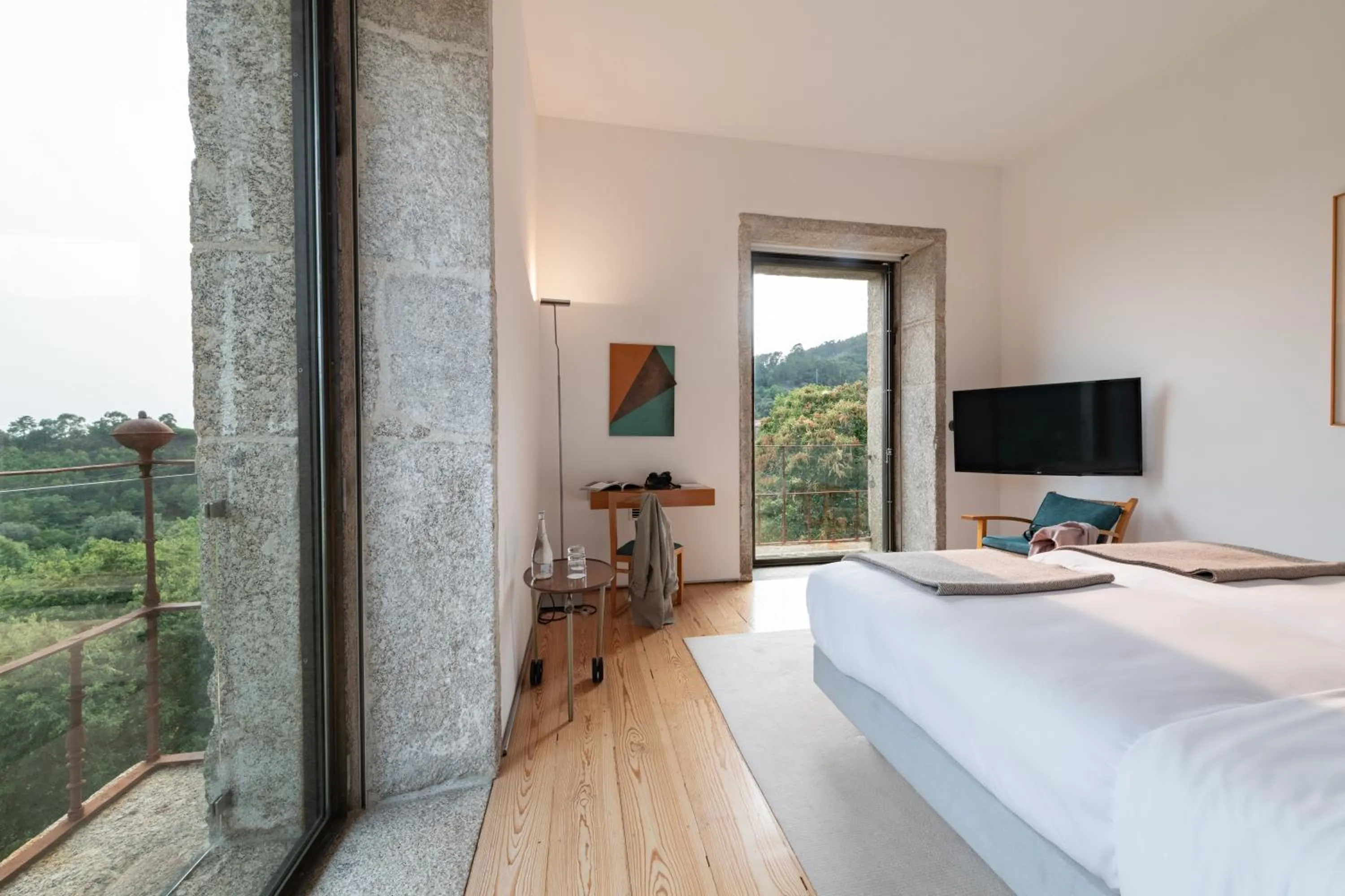 Photo of the whole room, Bed in Pousada Mosteiro de Amares