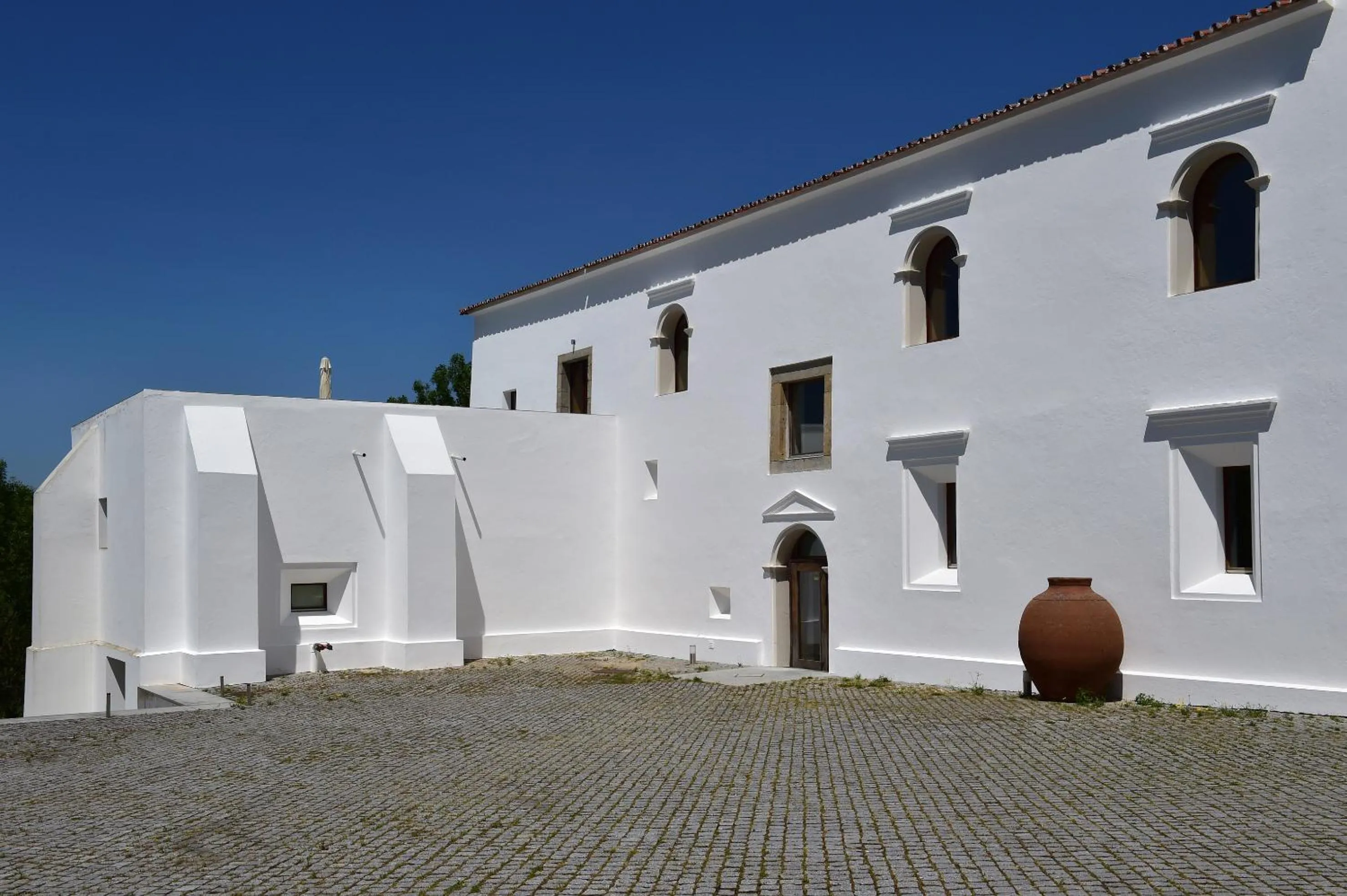 Facade/entrance in Pousada Convento de Arraiolos