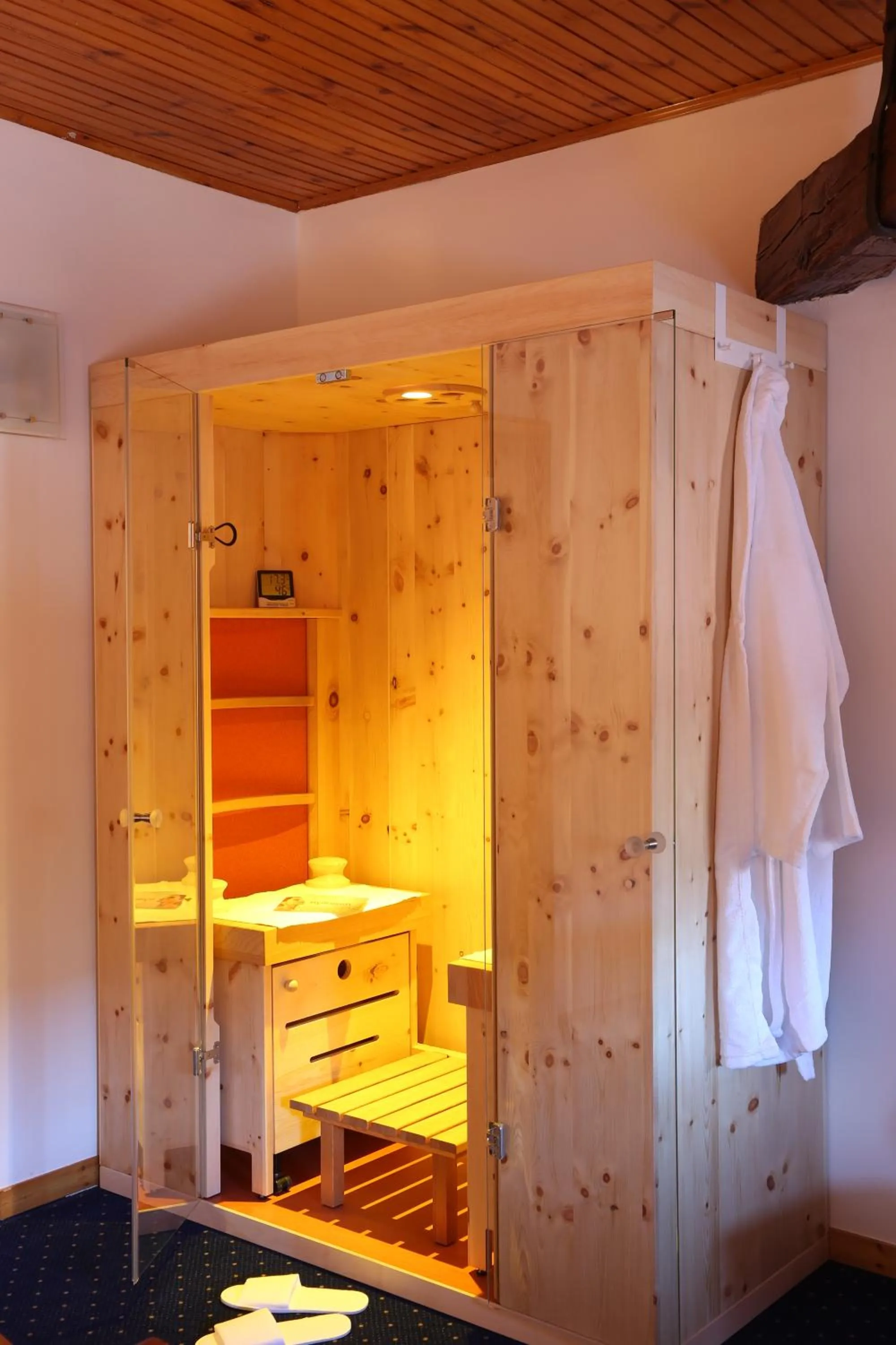 Bed in Albergo Due Spade