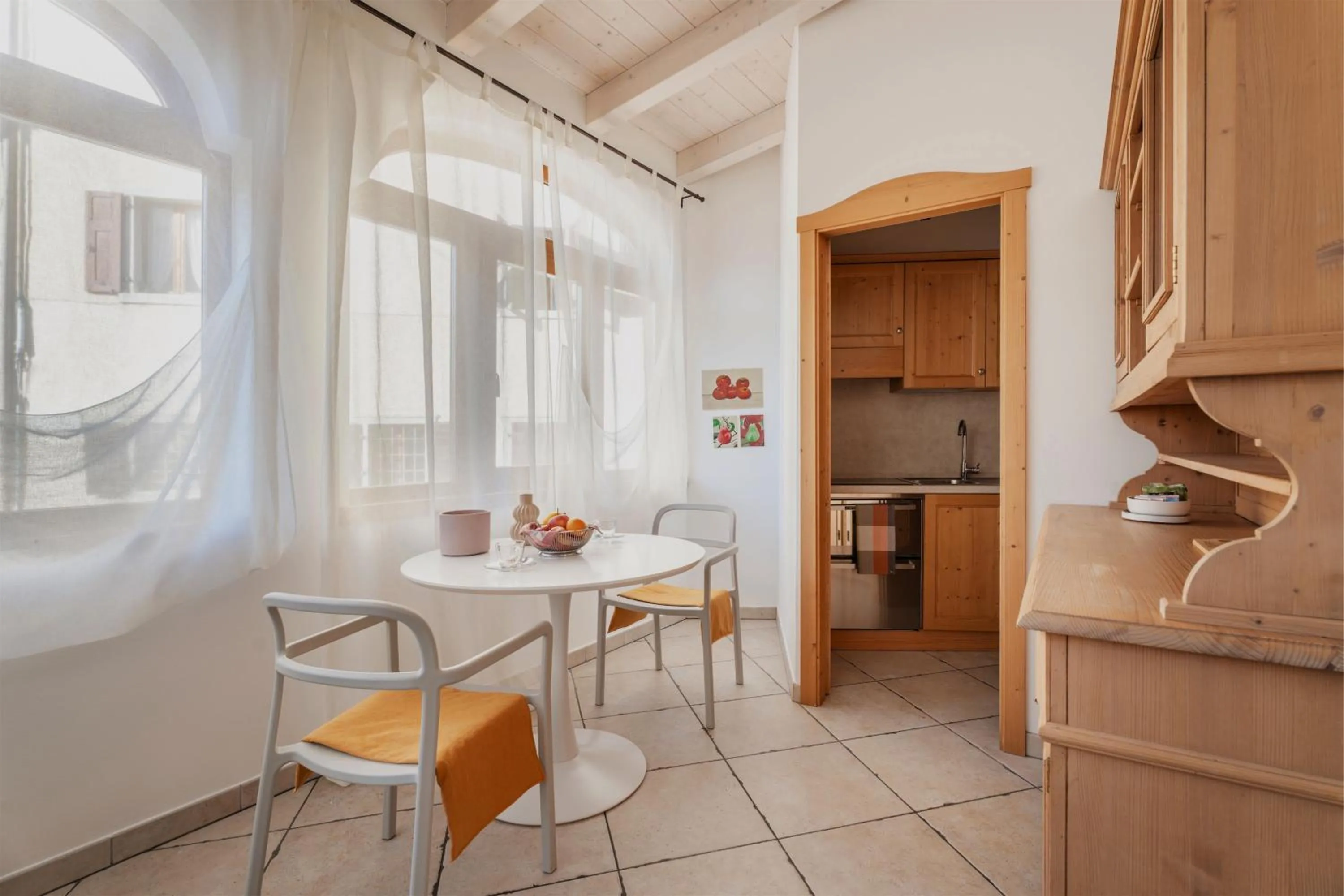 Pietra Rara Apartments