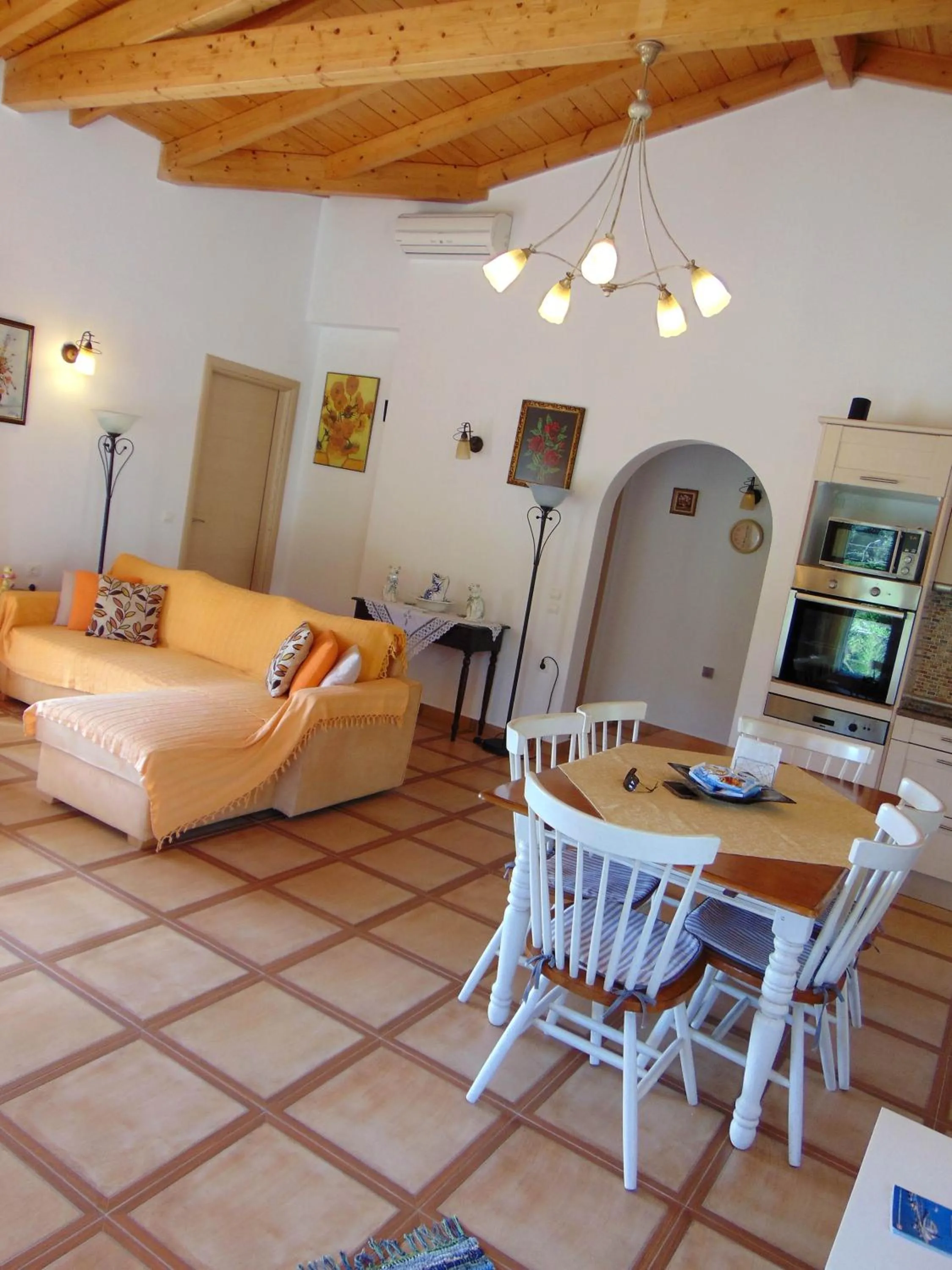 Living room in Villa Grecia