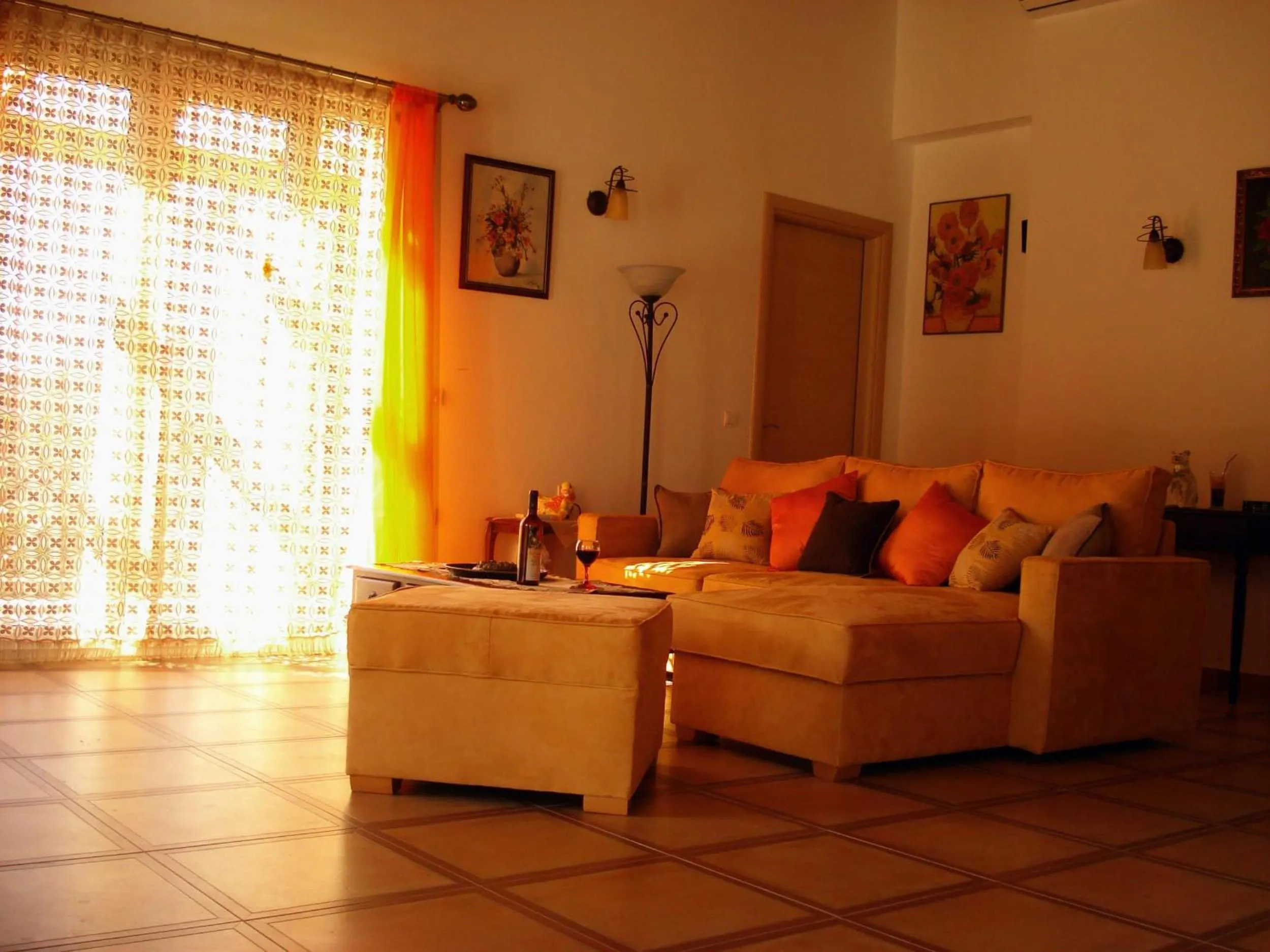Living room in Villa Grecia