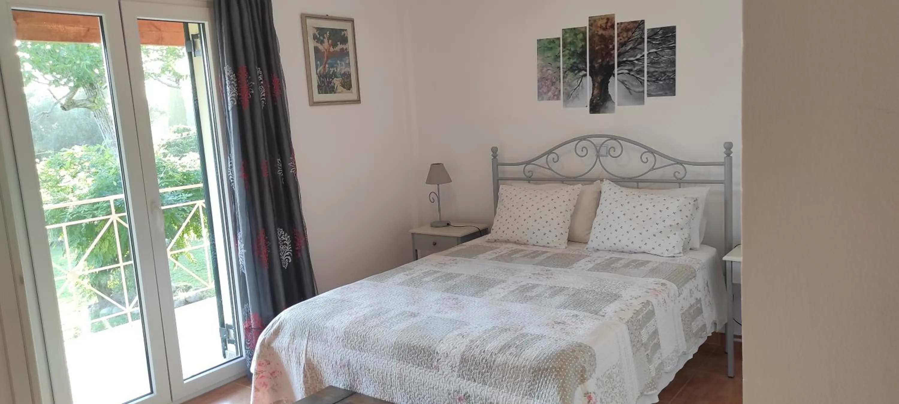 Bedroom, Bed in Villa Grecia