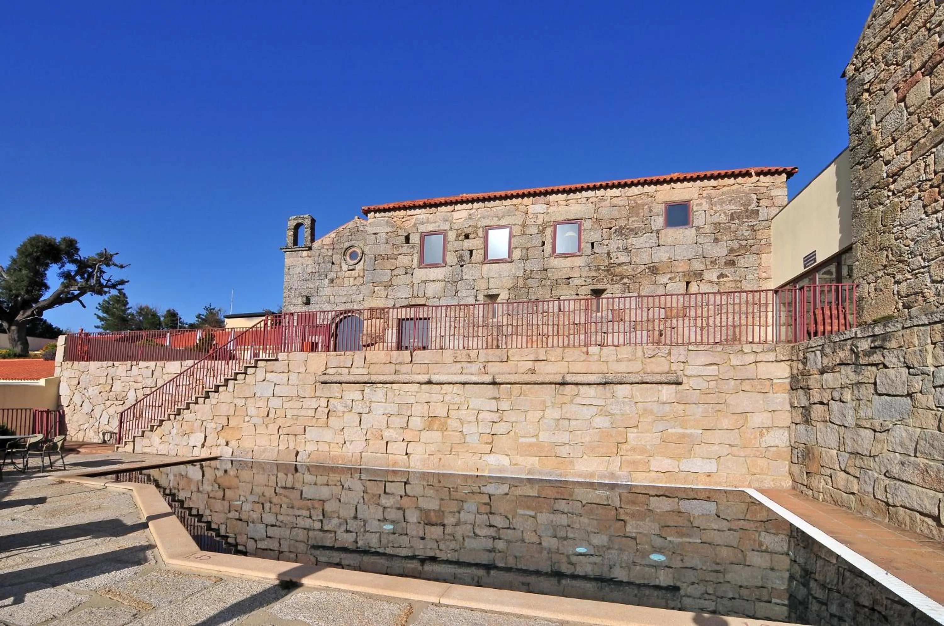 Facade/entrance in Pousada Convento de Belmonte
