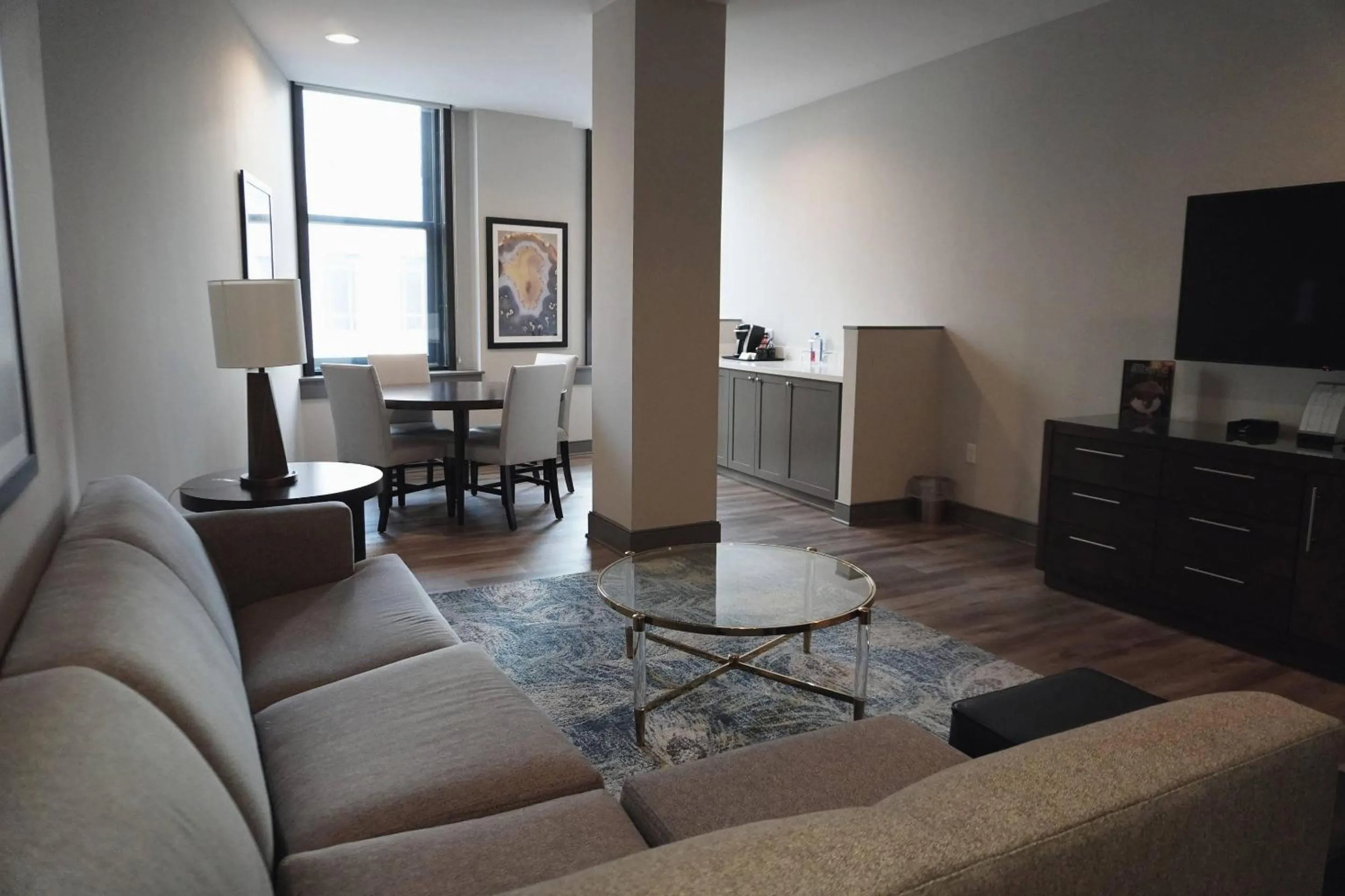 Bedroom in Haywood Park Hotel, an Ascend Collection Hotel
