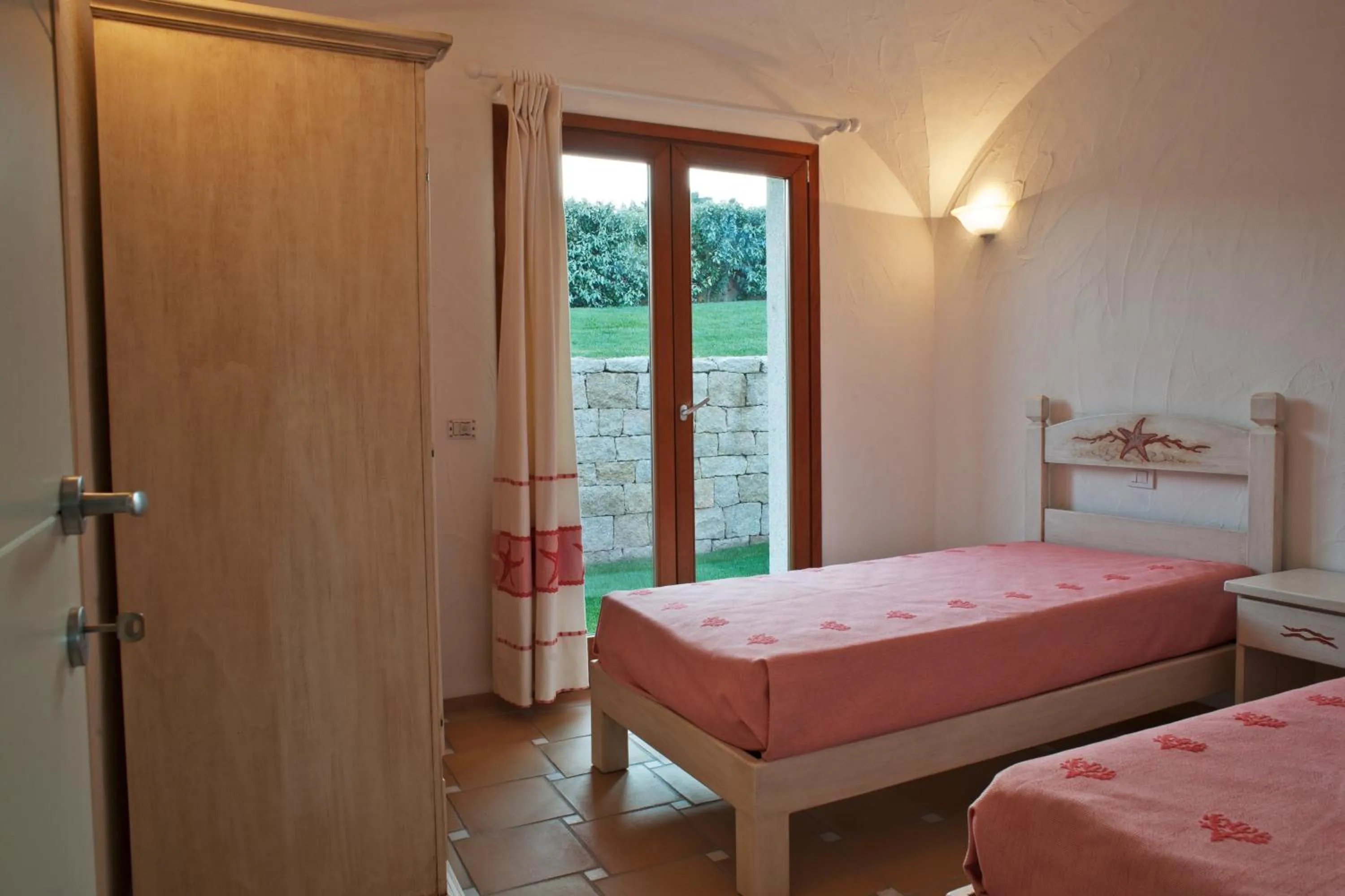 Bed in Le Ville Le Saline