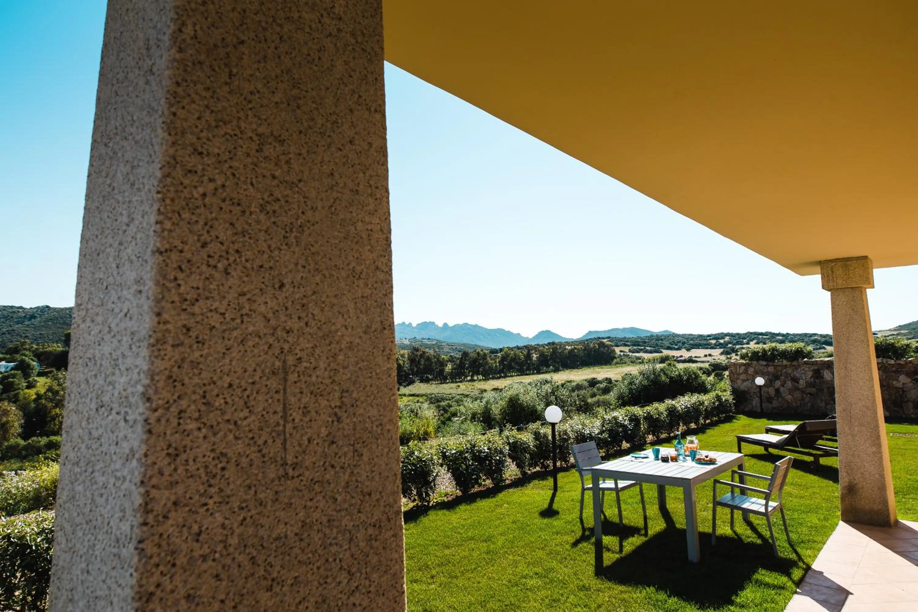 Day in Le Ville Le Saline