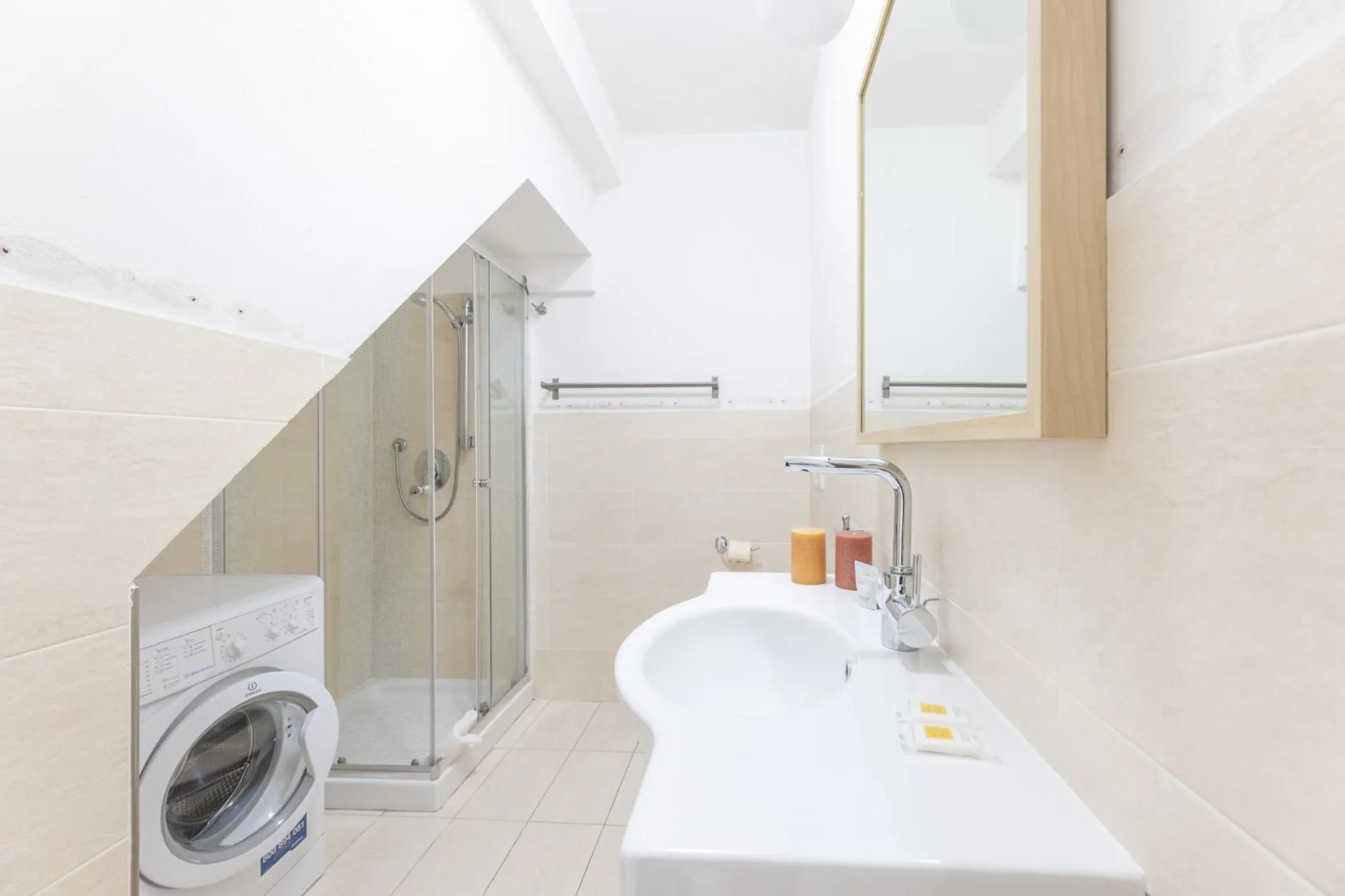 Shower in Residence Ea Bianca