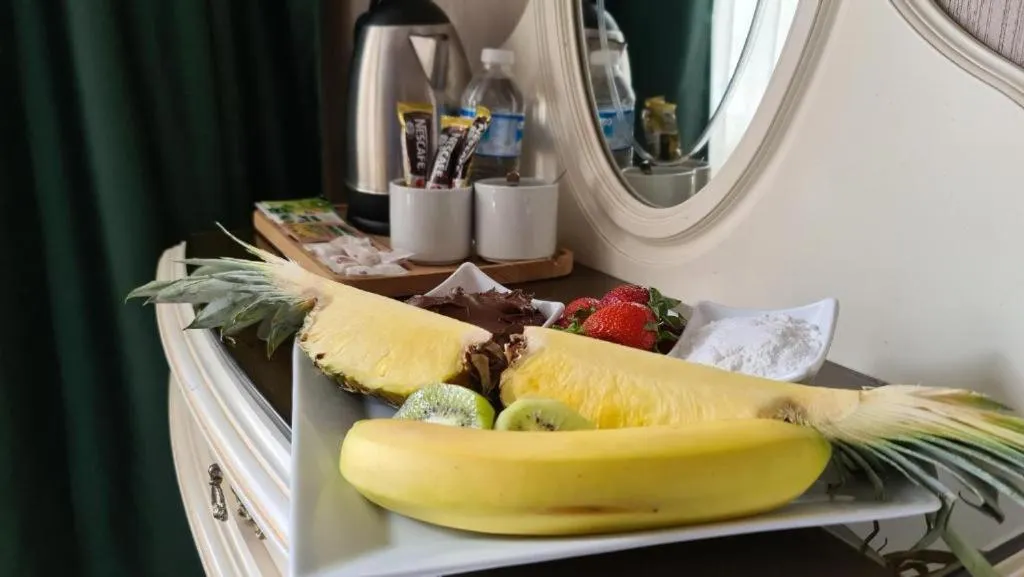 Food and drinks in Hotel Buyuk Hamit