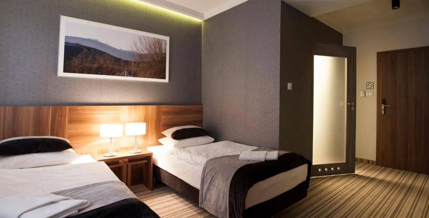 Bed in Montis Hotel & Spa