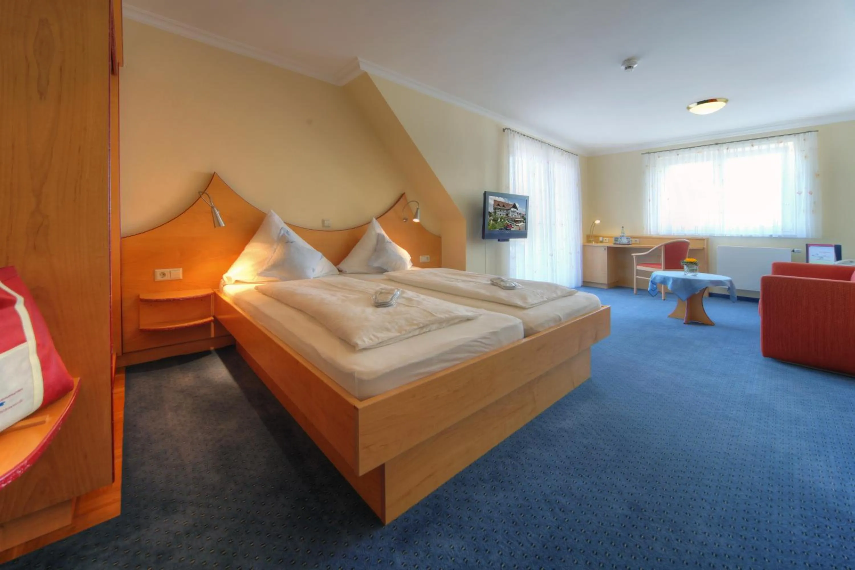 Bedroom, Bed in Hotel Meschenmoser