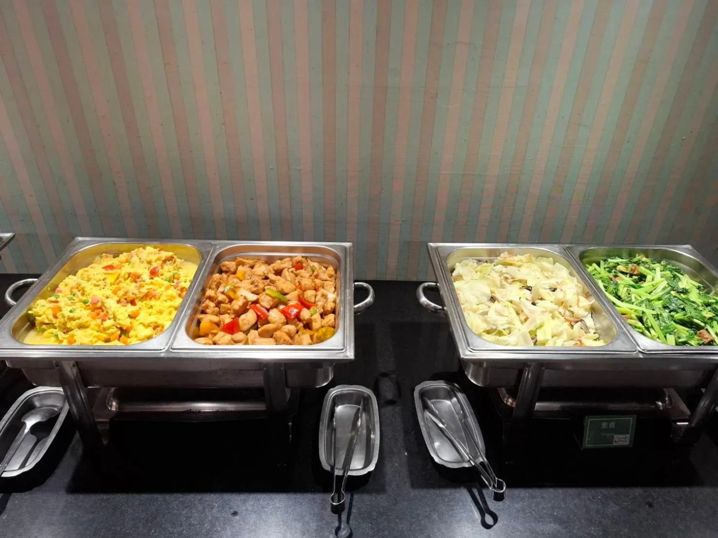 Breakfast in LA HOTEL- Liuhe Fusing