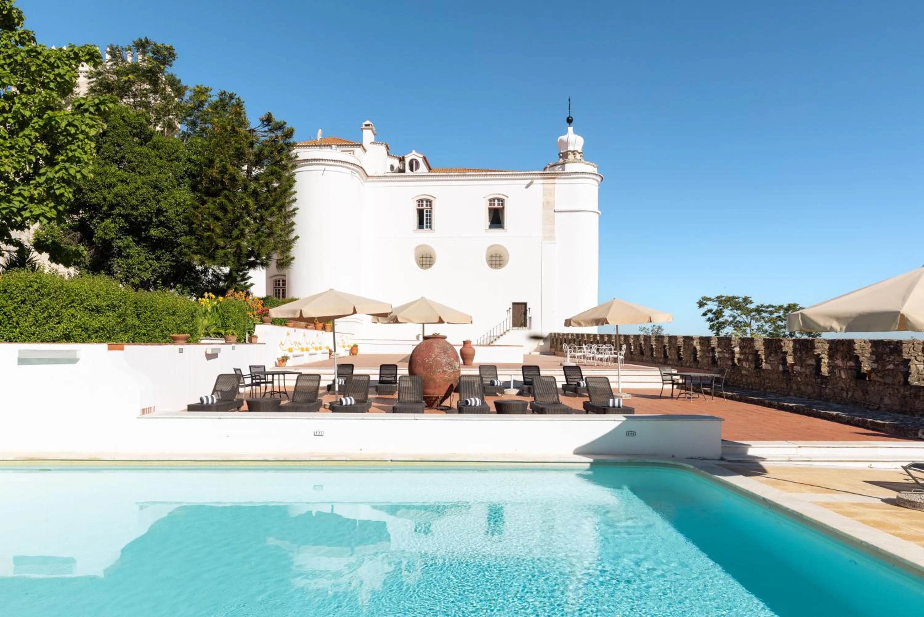 Swimming pool in Pousada Castelo de Estremoz