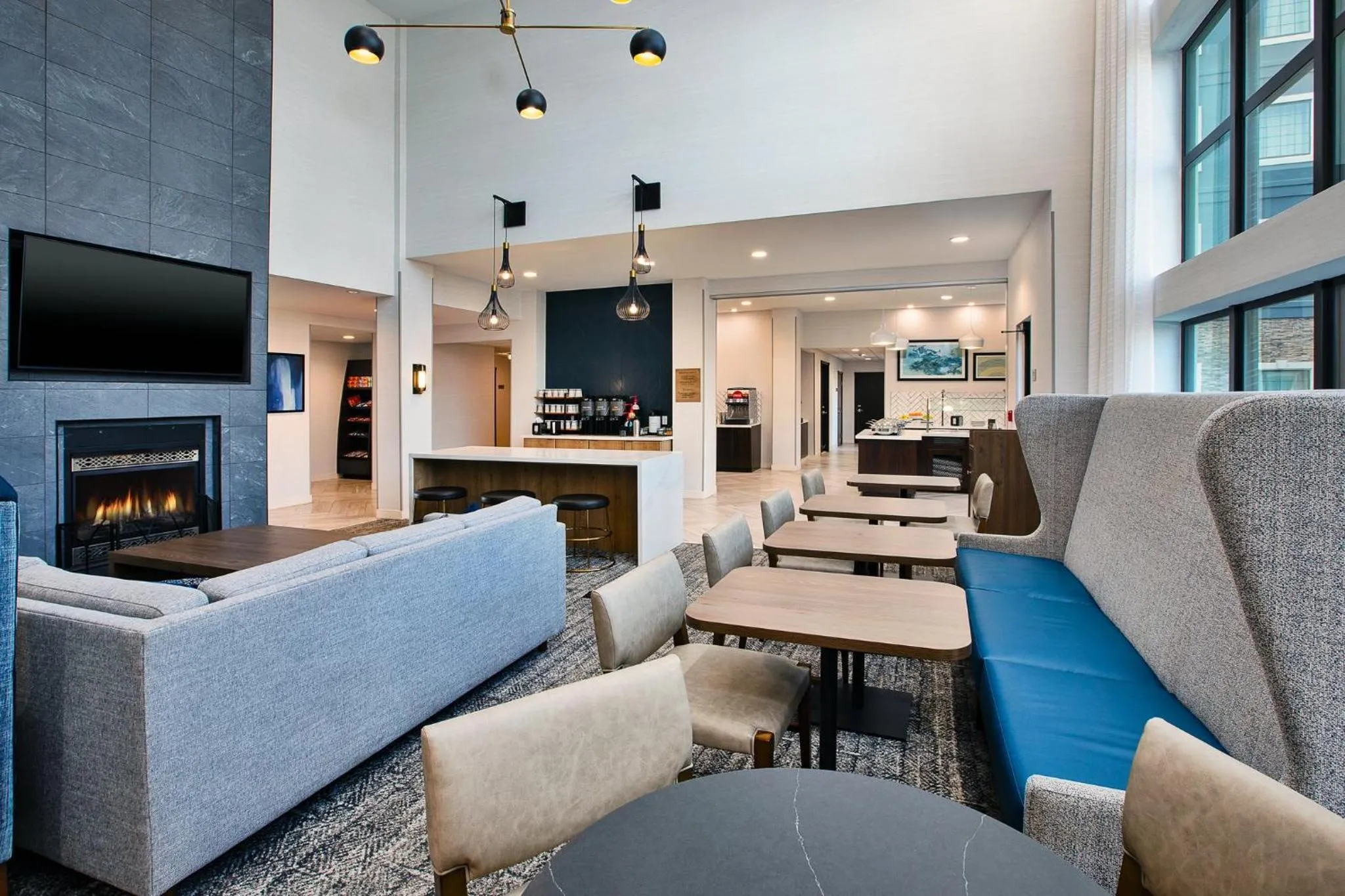 Breakfast in Staybridge Suites Bismarck by IHG