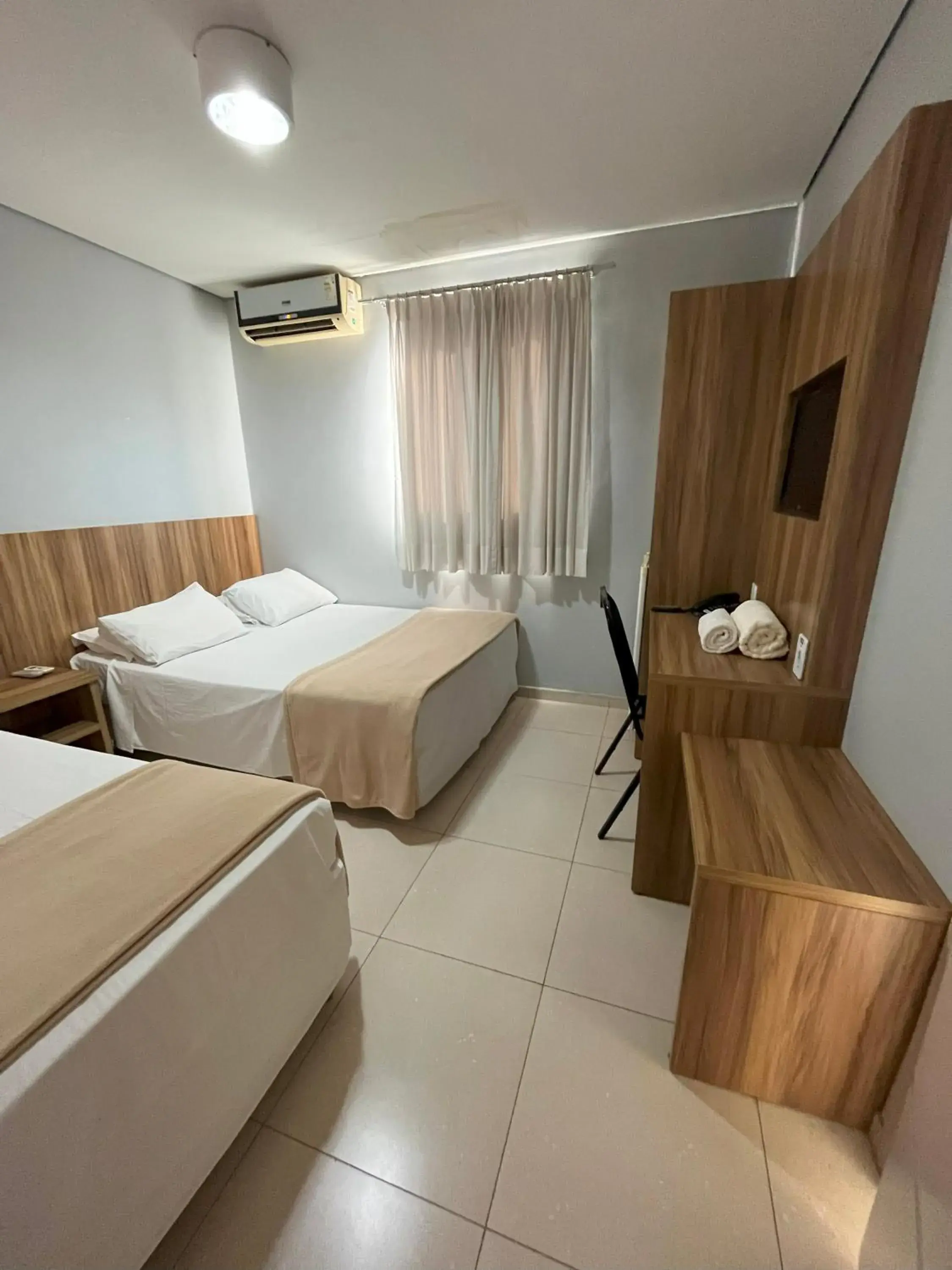 Standard Triple Room in Maximus Sottile - by Easy Hotéis Standard Triple Room in Maximus Sottile - by Easy Hotéis