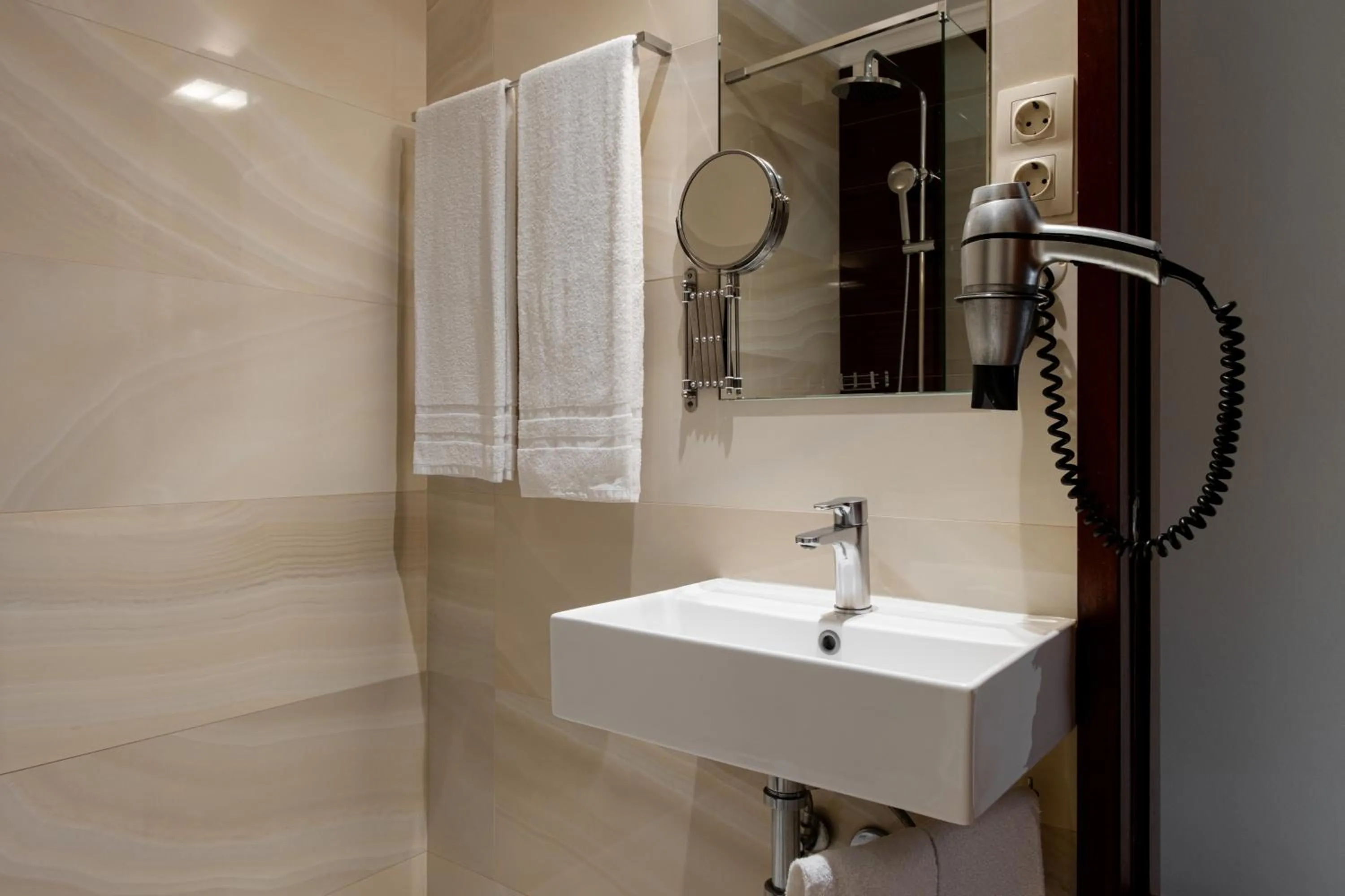 Toilet in Hotel da Bolsa