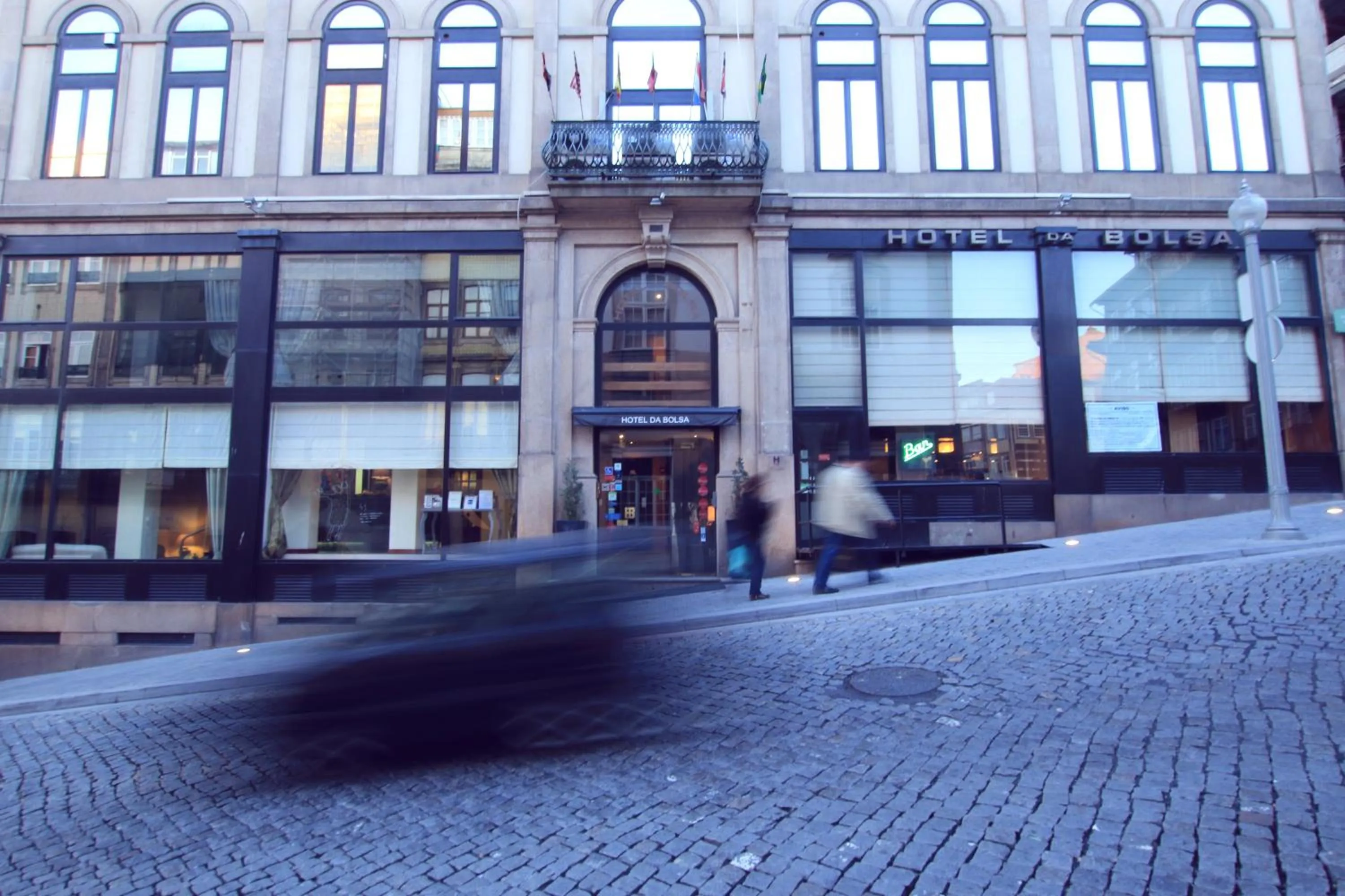Facade/entrance in Hotel da Bolsa