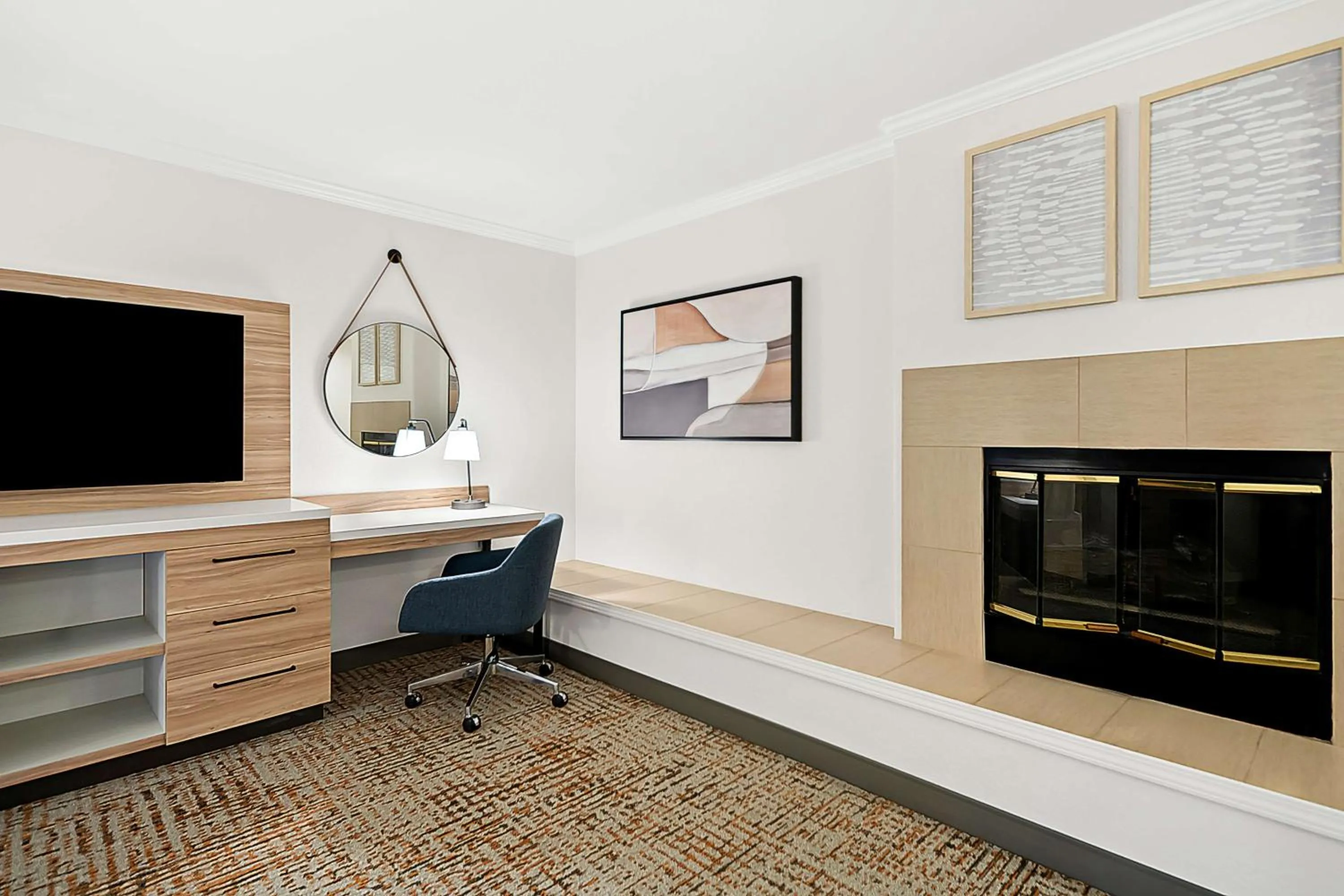 Bedroom in Hampton Inn Morgan Hill